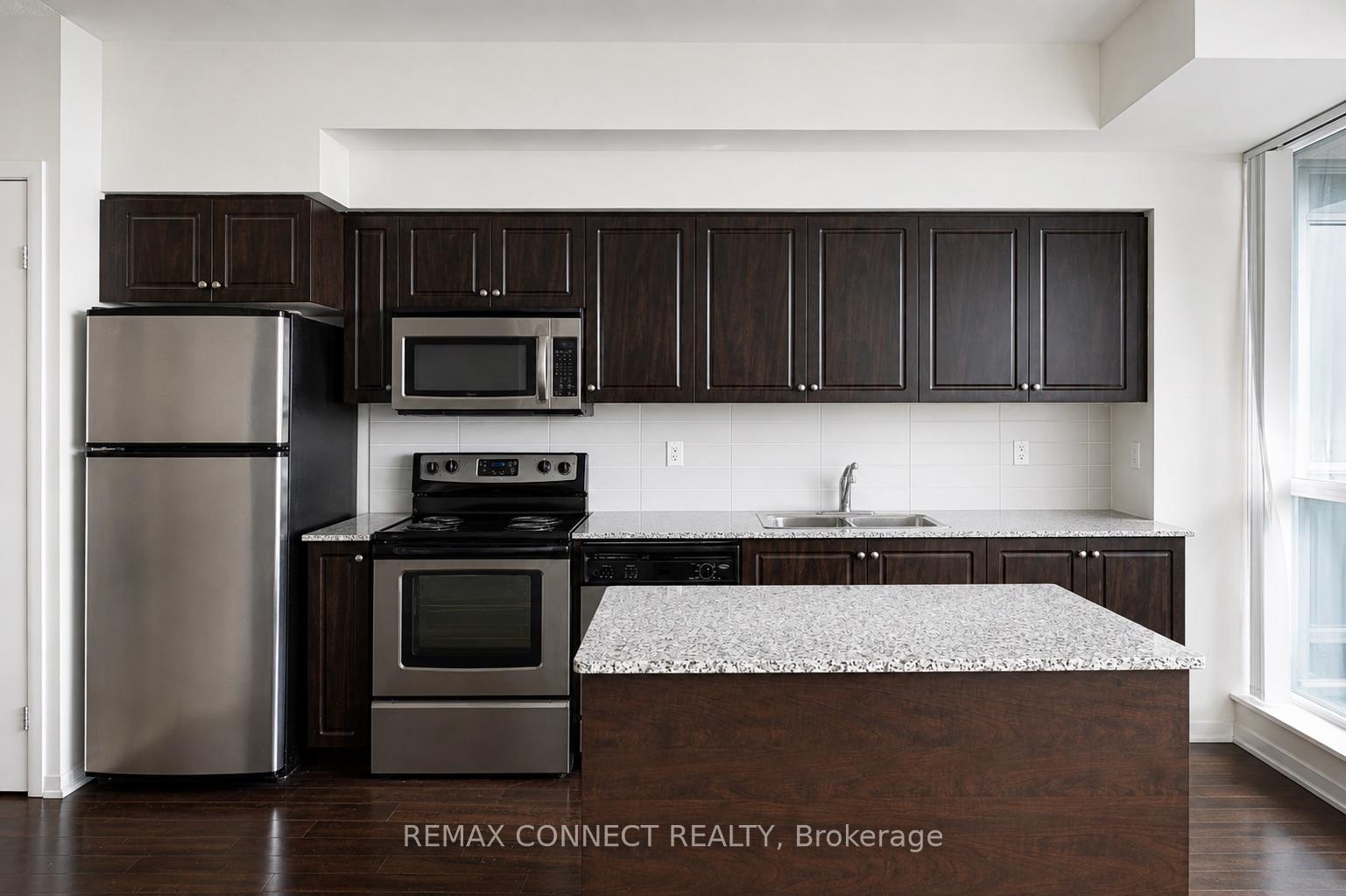 Photo 9 of Unit 3103, 215 Fort York Boulevard, Toronto, Niagara — HOMEH