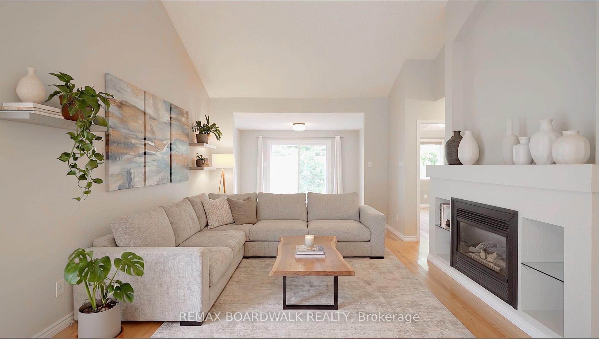 Photo 37 of 22 Burnstead Crescent, Ottawa, Kanata - Emerald Meadows/Trailwest — HOMEH