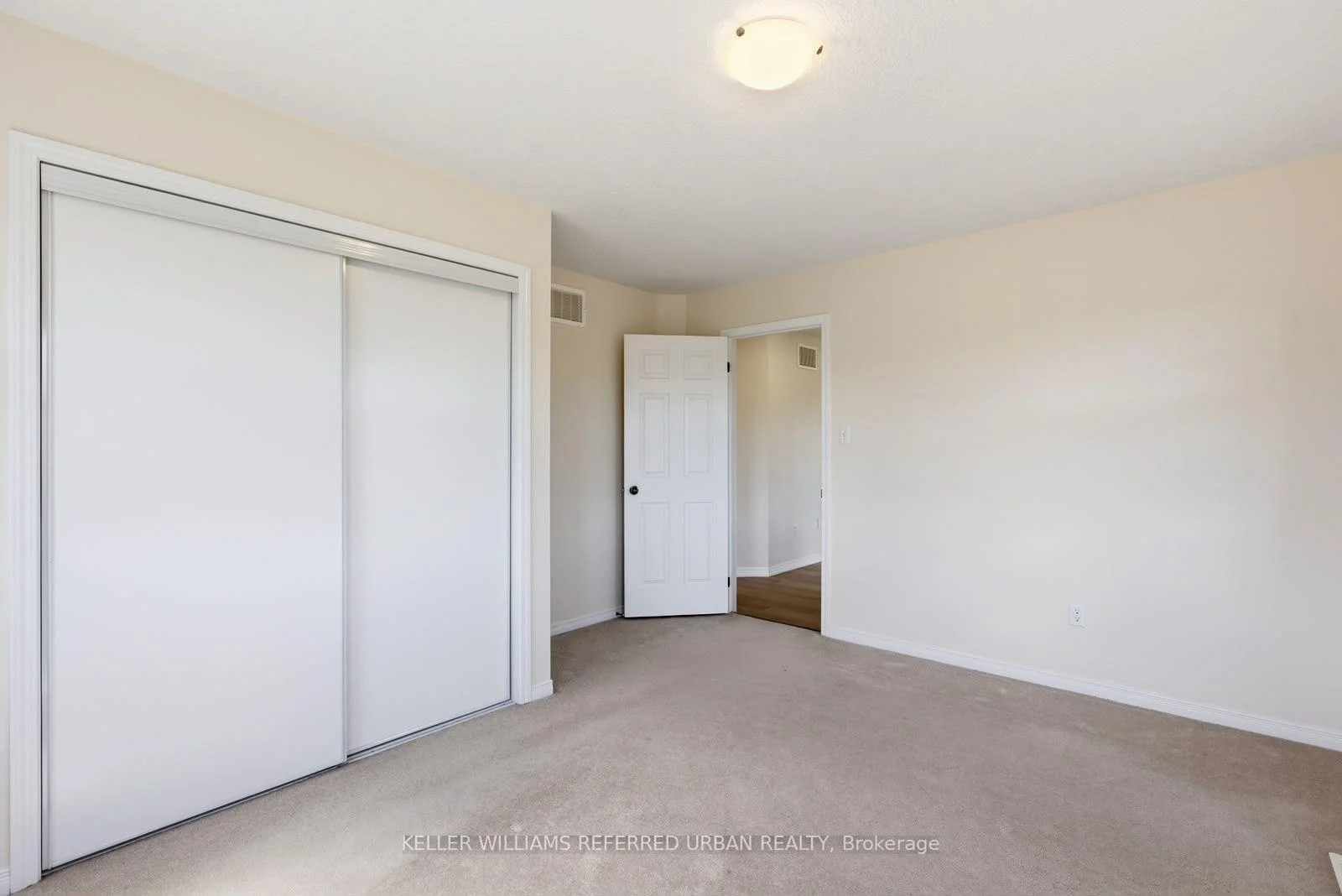 Photo 54 of 14 Andover Drive, Woolwich, Breslau — HOMEH