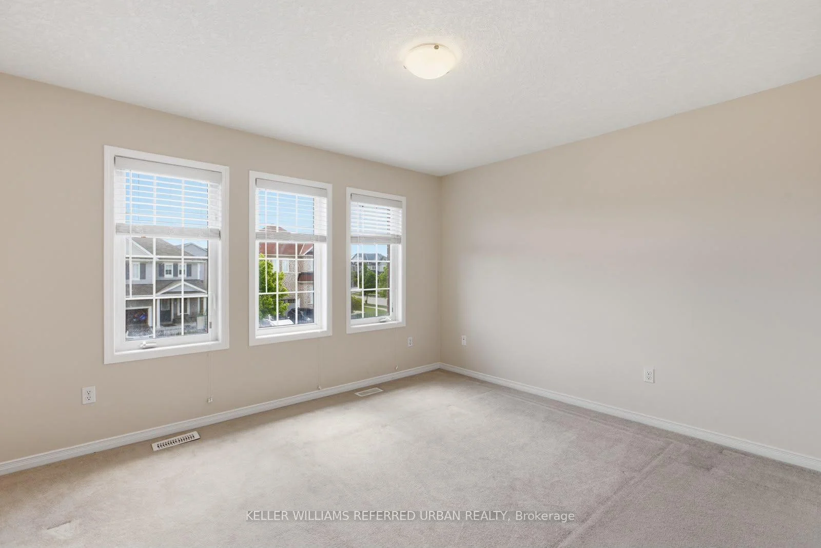 Photo 61 of 14 Andover Drive, Woolwich, Breslau — HOMEH