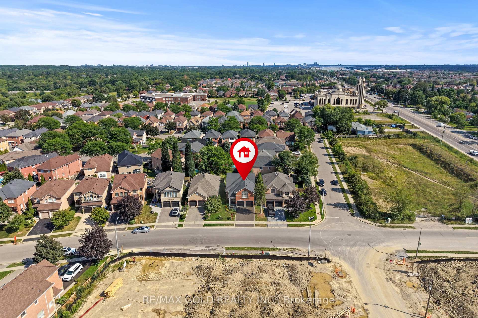 Photo 5 of 26 Highwood Road, Brampton, Snelgrove — HOMEH