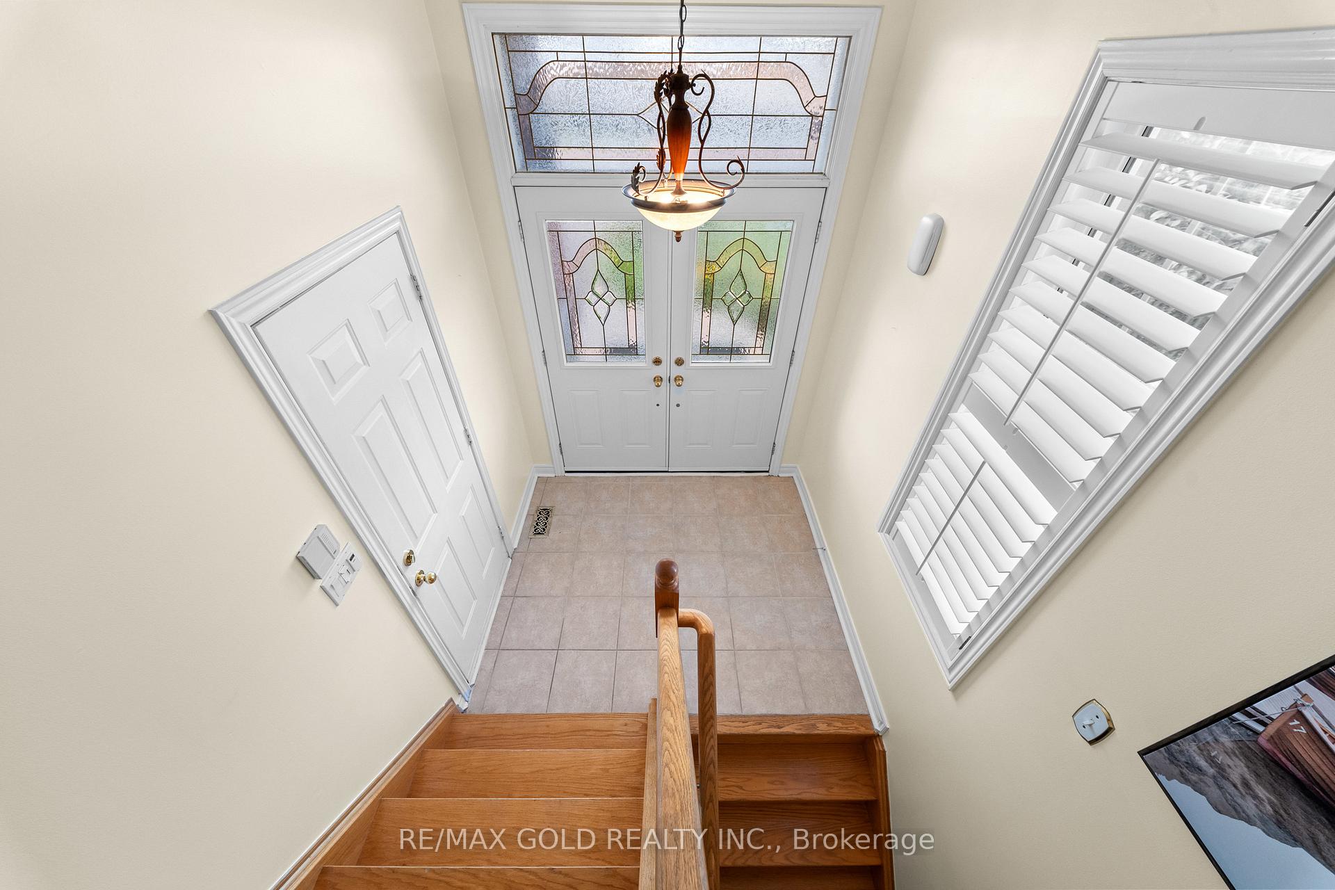 Photo 8 of 26 Highwood Road, Brampton, Snelgrove — HOMEH