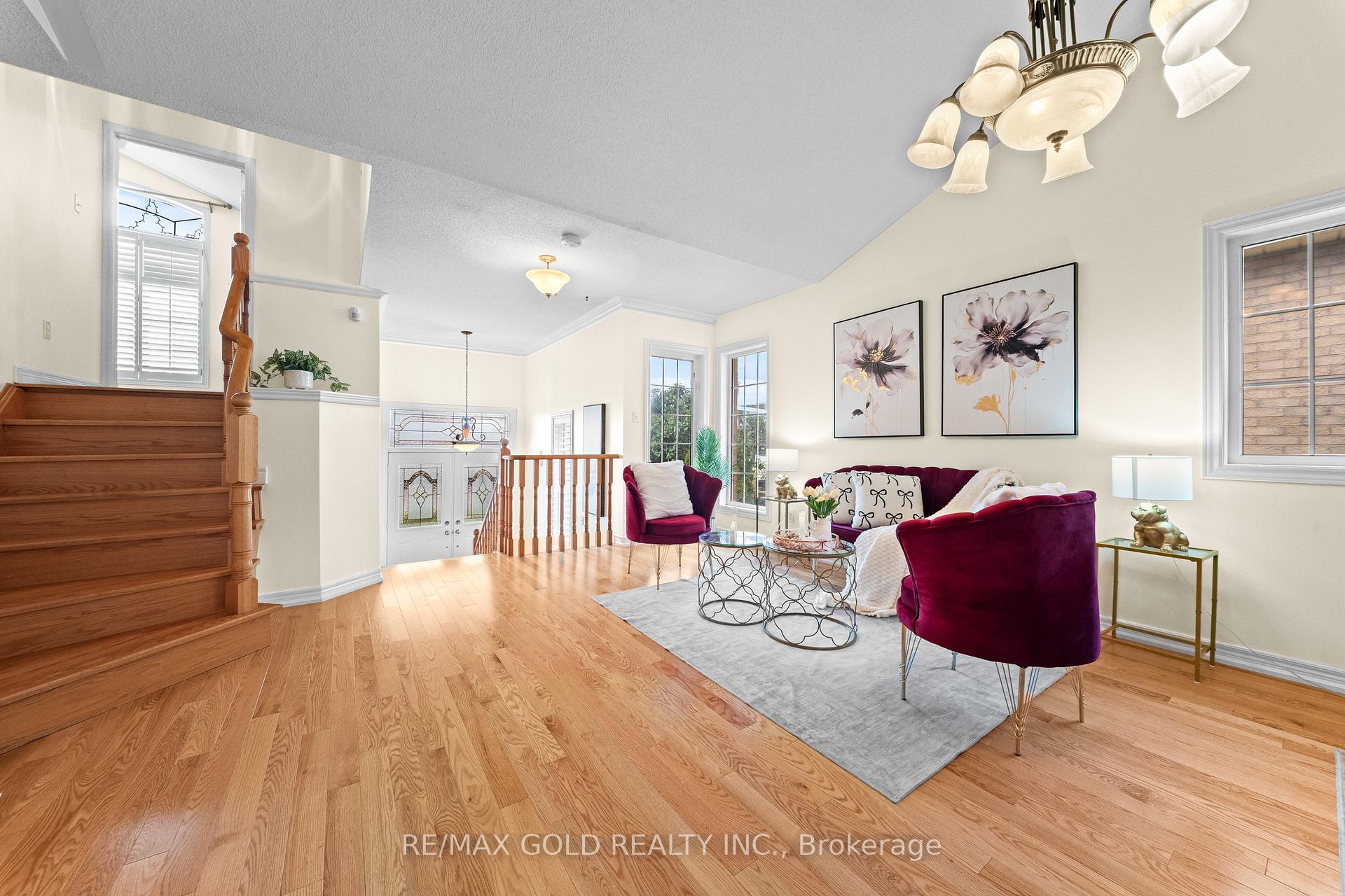 Photo 11 of 26 Highwood Road, Brampton, Snelgrove — HOMEH