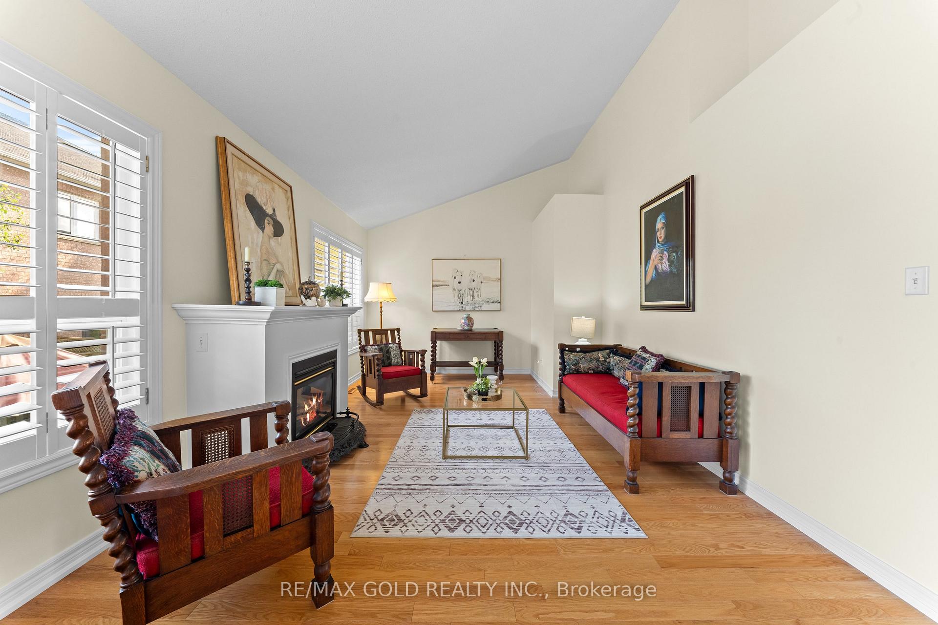 Photo 18 of 26 Highwood Road, Brampton, Snelgrove — HOMEH