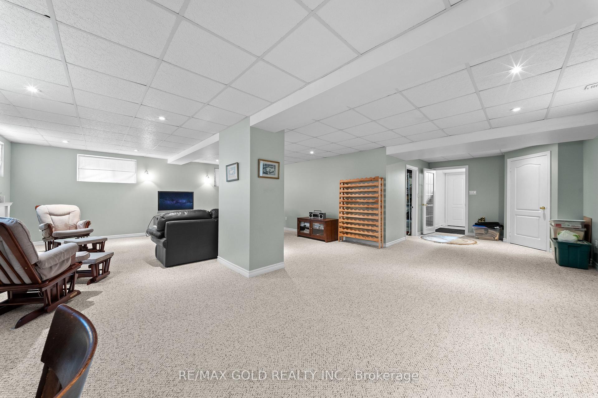 Photo 38 of 26 Highwood Road, Brampton, Snelgrove — HOMEH
