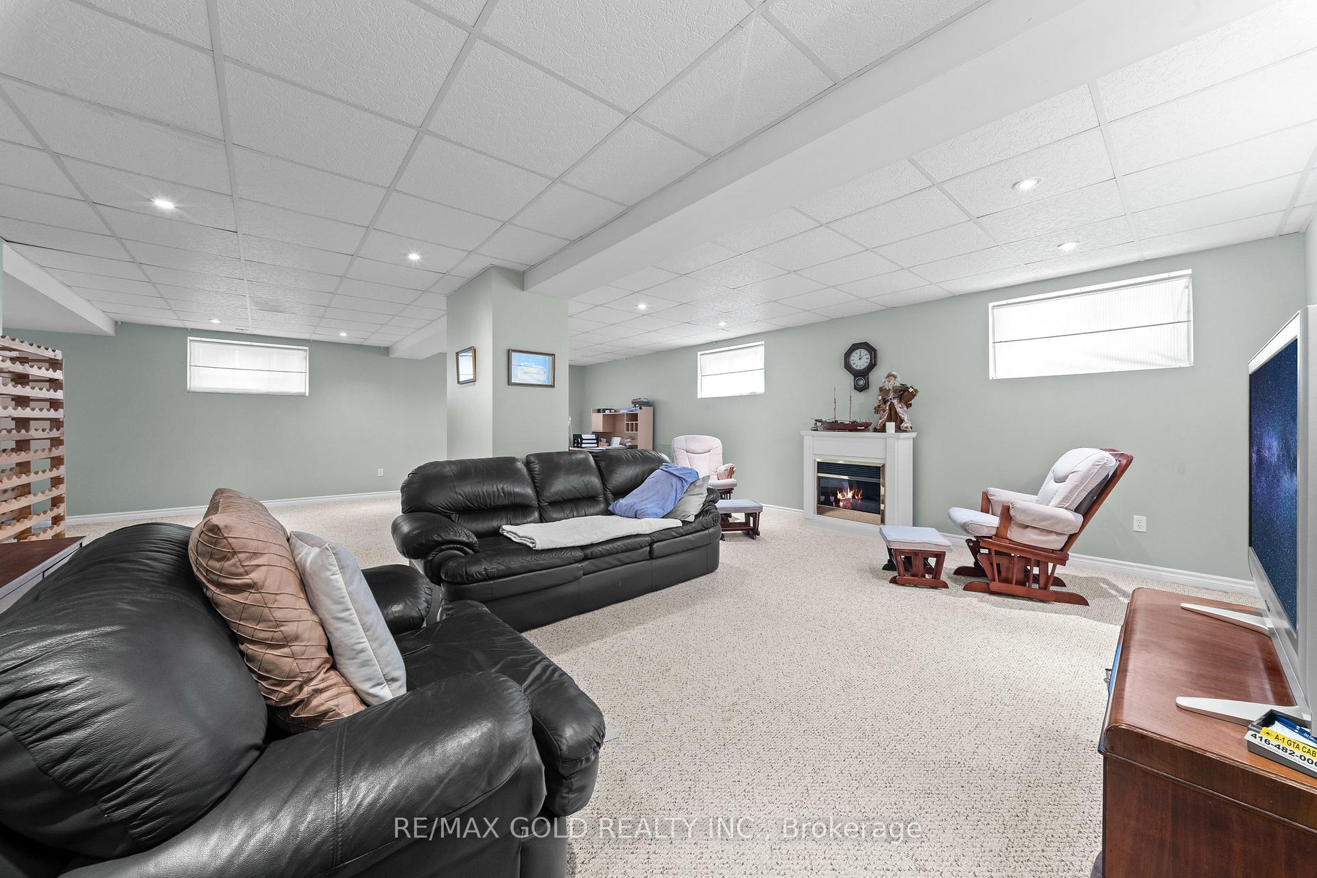 Photo 40 of 26 Highwood Road, Brampton, Snelgrove — HOMEH
