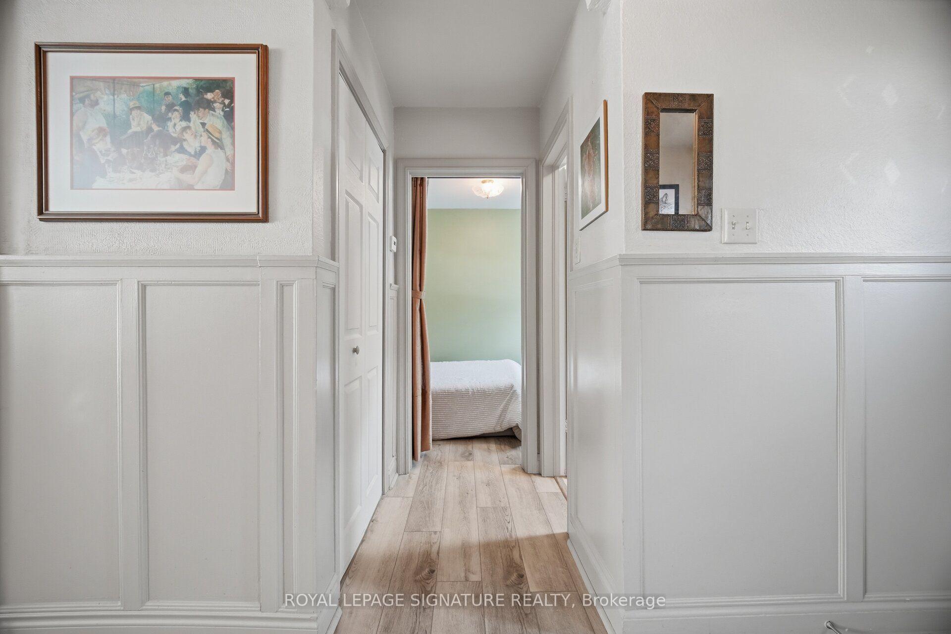 Photo 27 of 10 Elmview Court, Etobicoke, Kingsway South — HOMEH