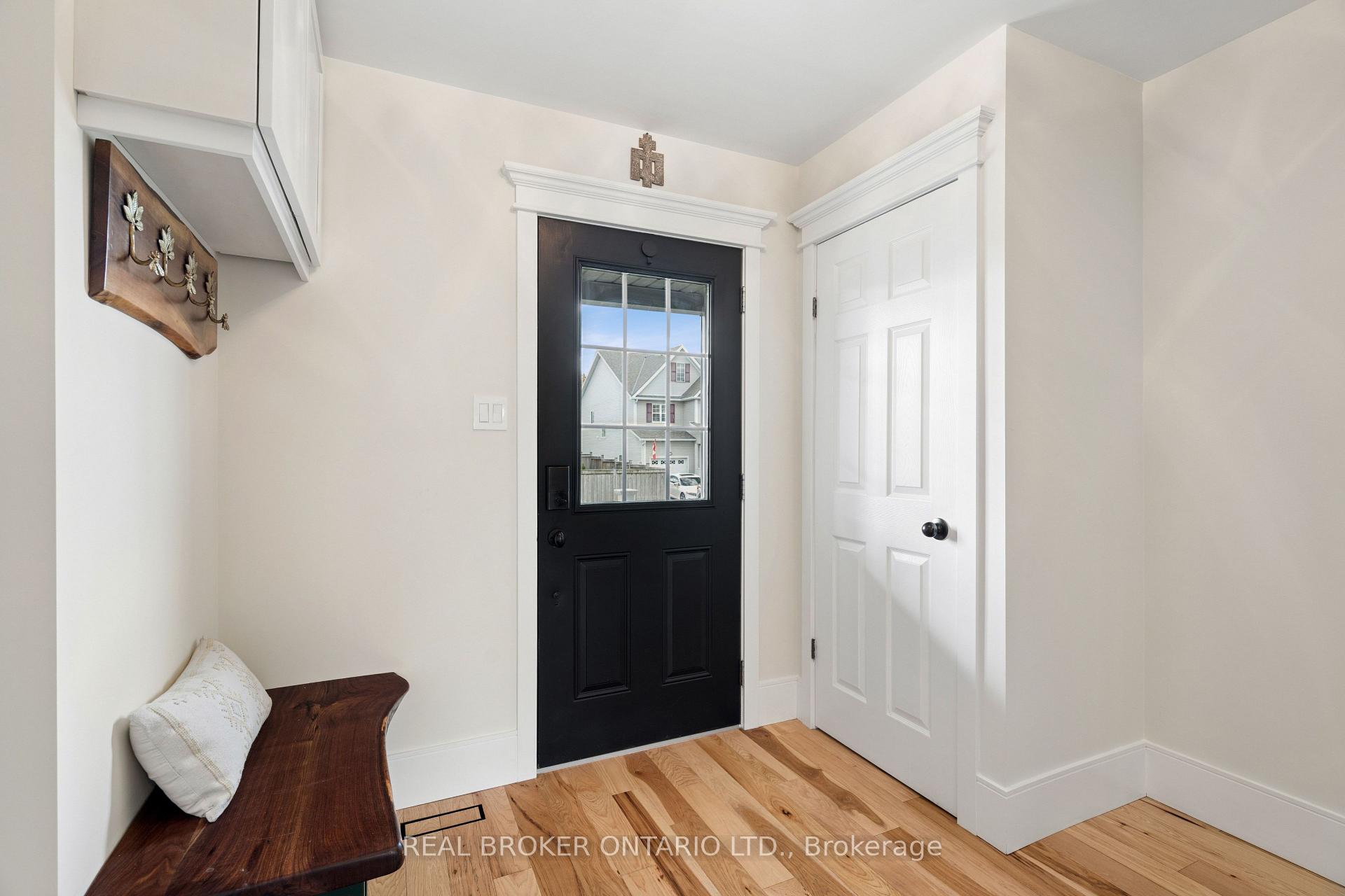 Photo 6 of 168 Hampson Crescent, Guelph/Eramosa, Rockwood — HOMEH