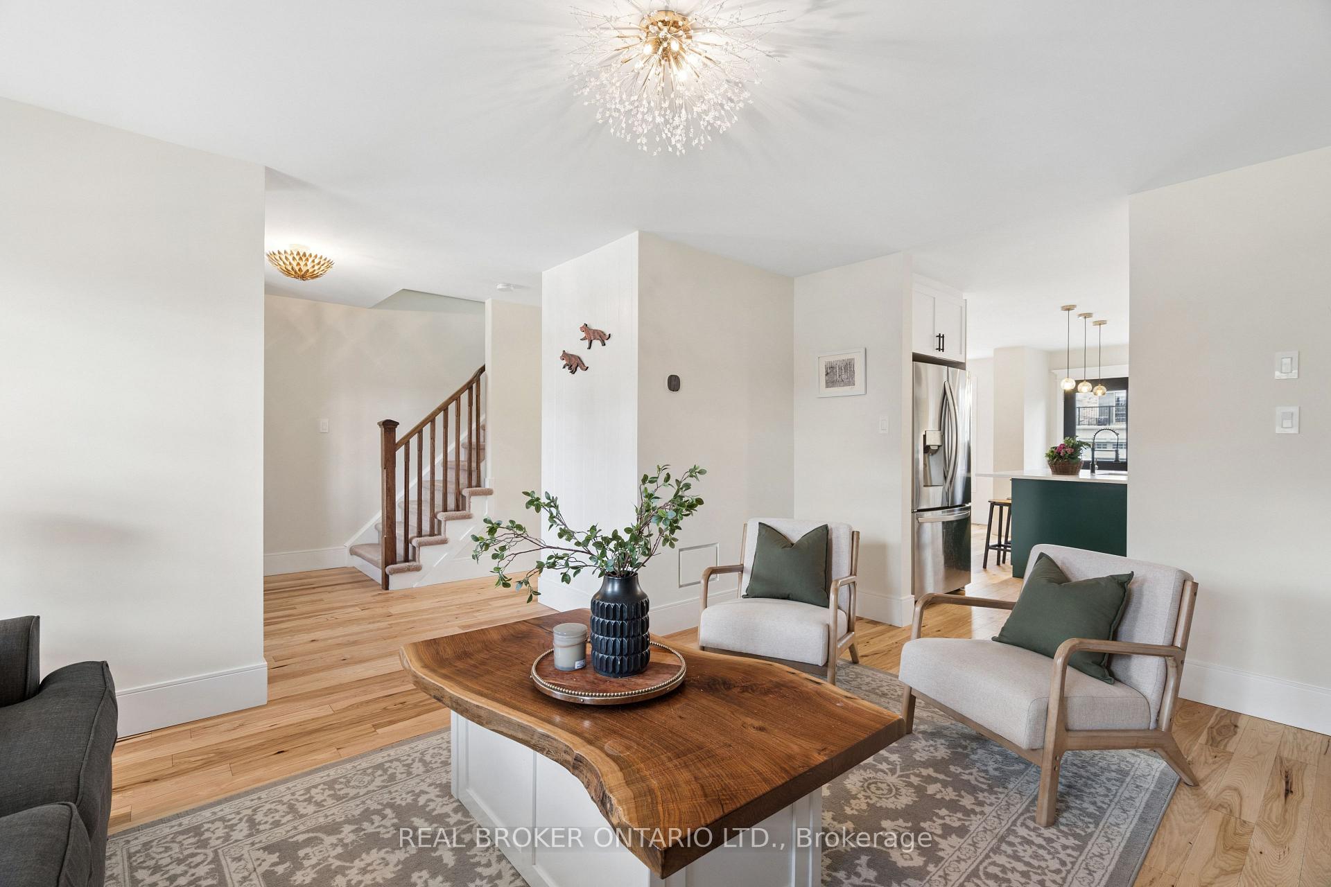 Photo 10 of 168 Hampson Crescent, Guelph/Eramosa, Rockwood — HOMEH