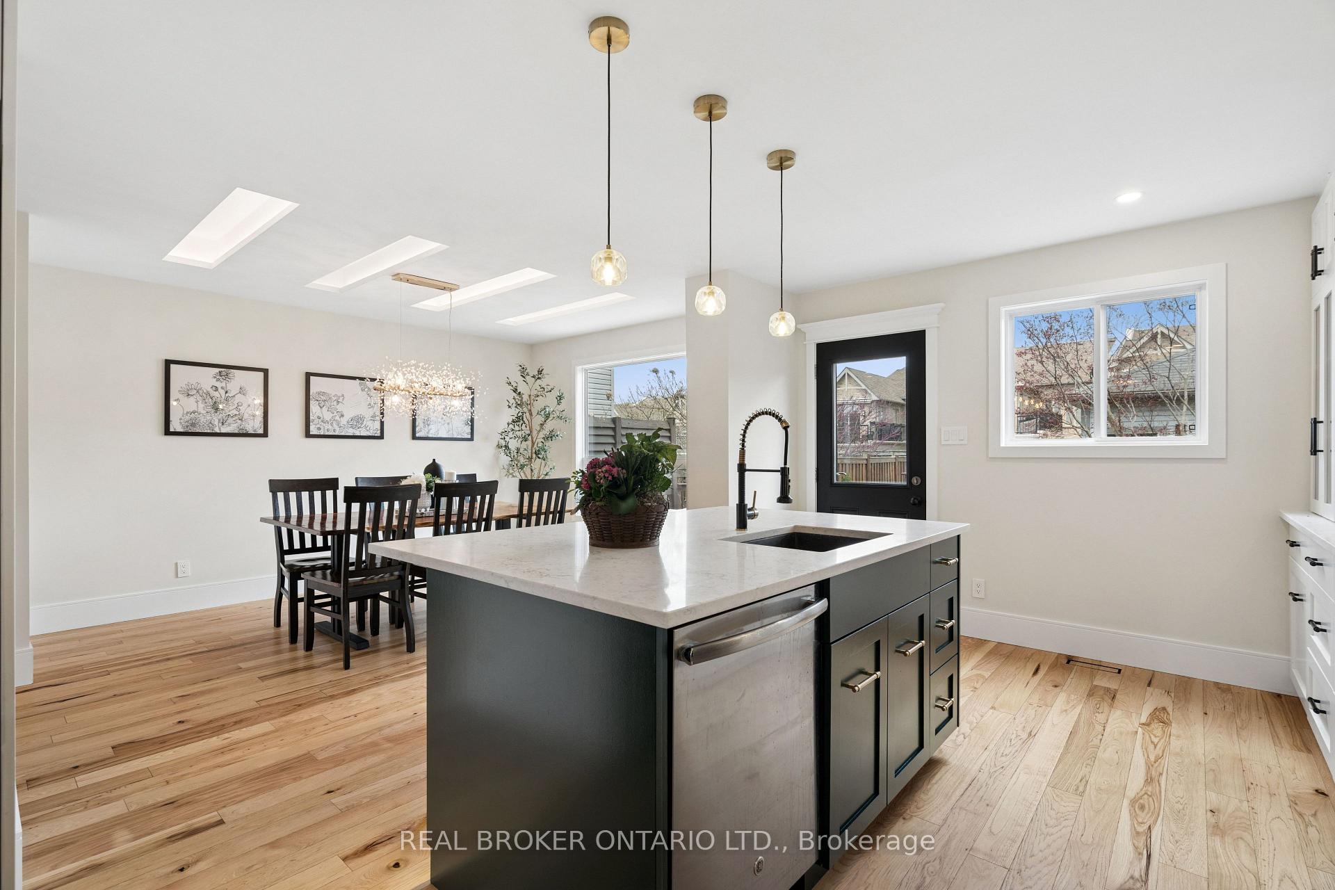 Photo 11 of 168 Hampson Crescent, Guelph/Eramosa, Rockwood — HOMEH