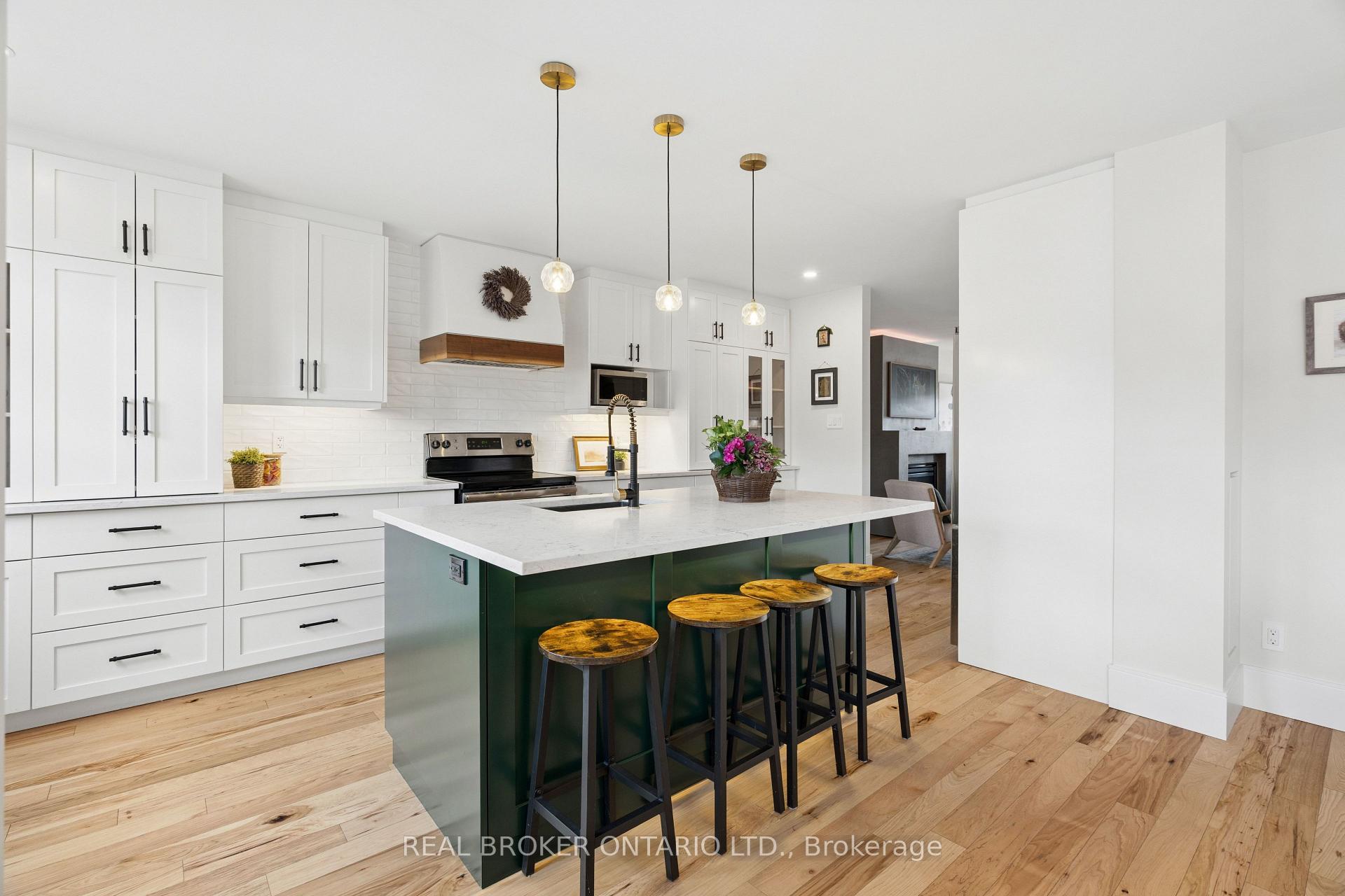 Photo 13 of 168 Hampson Crescent, Guelph/Eramosa, Rockwood — HOMEH