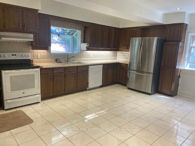 Photo 2 of 14 Birchview Boulevard, Etobicoke, Kingsway South — HOMEH