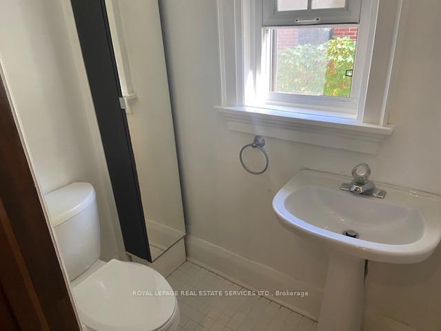 Photo 9 of 14 Birchview Boulevard, Etobicoke, Kingsway South — HOMEH