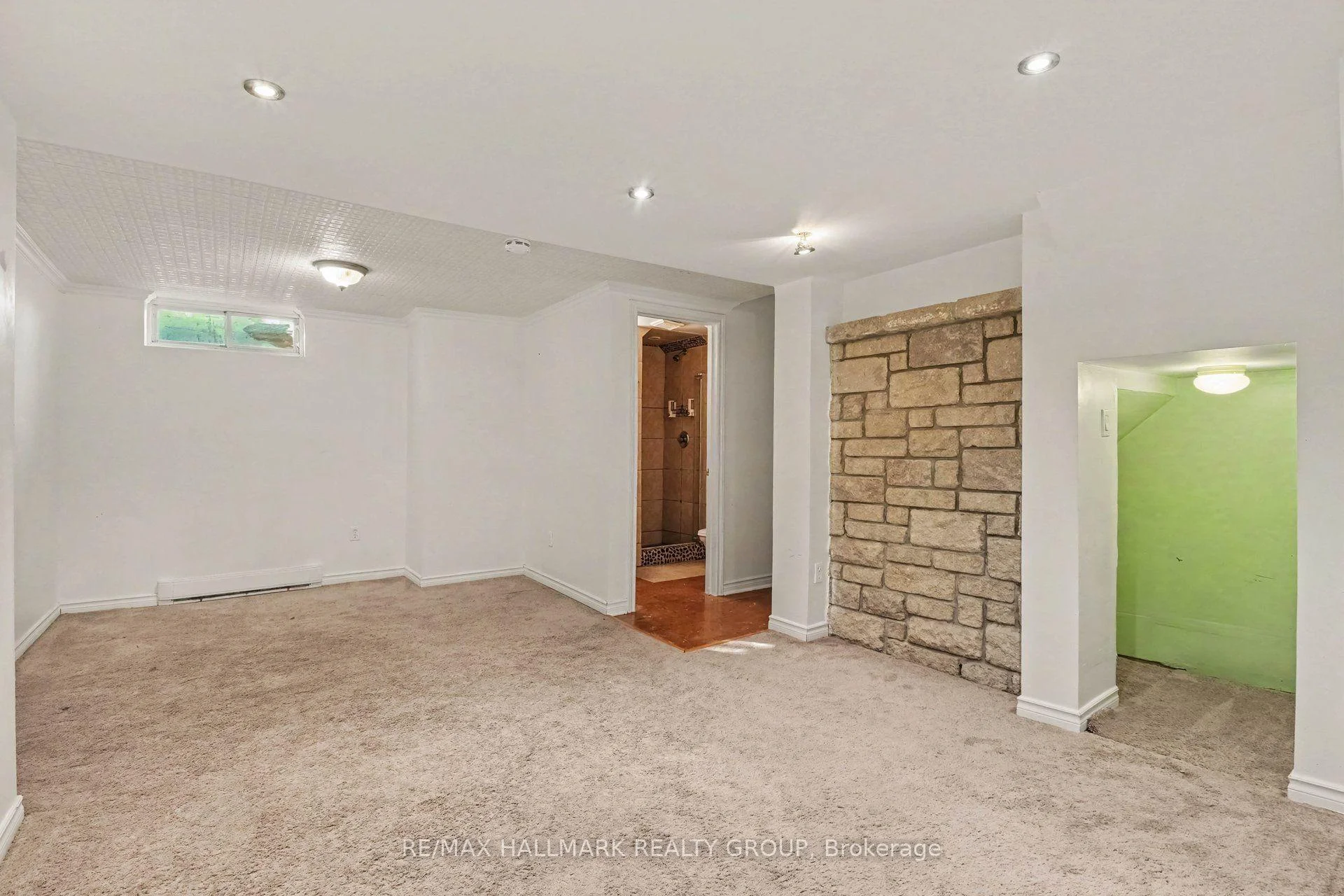 Photo 42 of Unit 101, 3045 Olympic Way, Ottawa, Blossom Park/Leitrim — HOMEH
