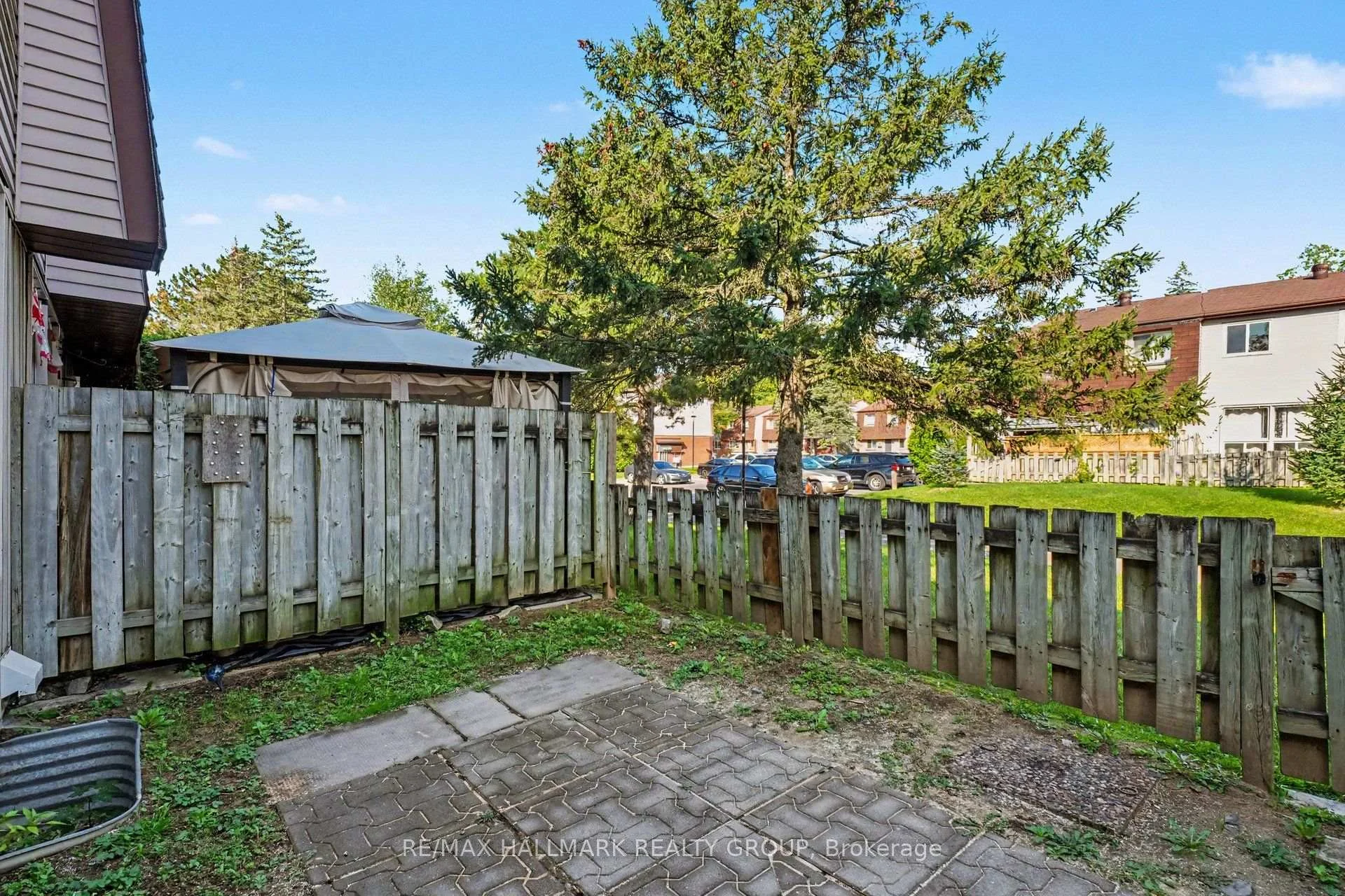 Photo 56 of Unit 101, 3045 Olympic Way, Ottawa, Blossom Park/Leitrim — HOMEH