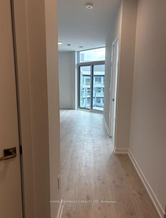 Photo 2 of Unit 453, 2501 Saw Whet Boulevard, Oakville, Glen Abbey — HOMEH