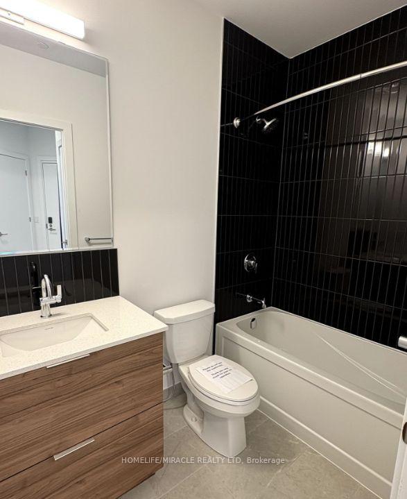 Photo 7 of Unit 453, 2501 Saw Whet Boulevard, Oakville, Glen Abbey — HOMEH