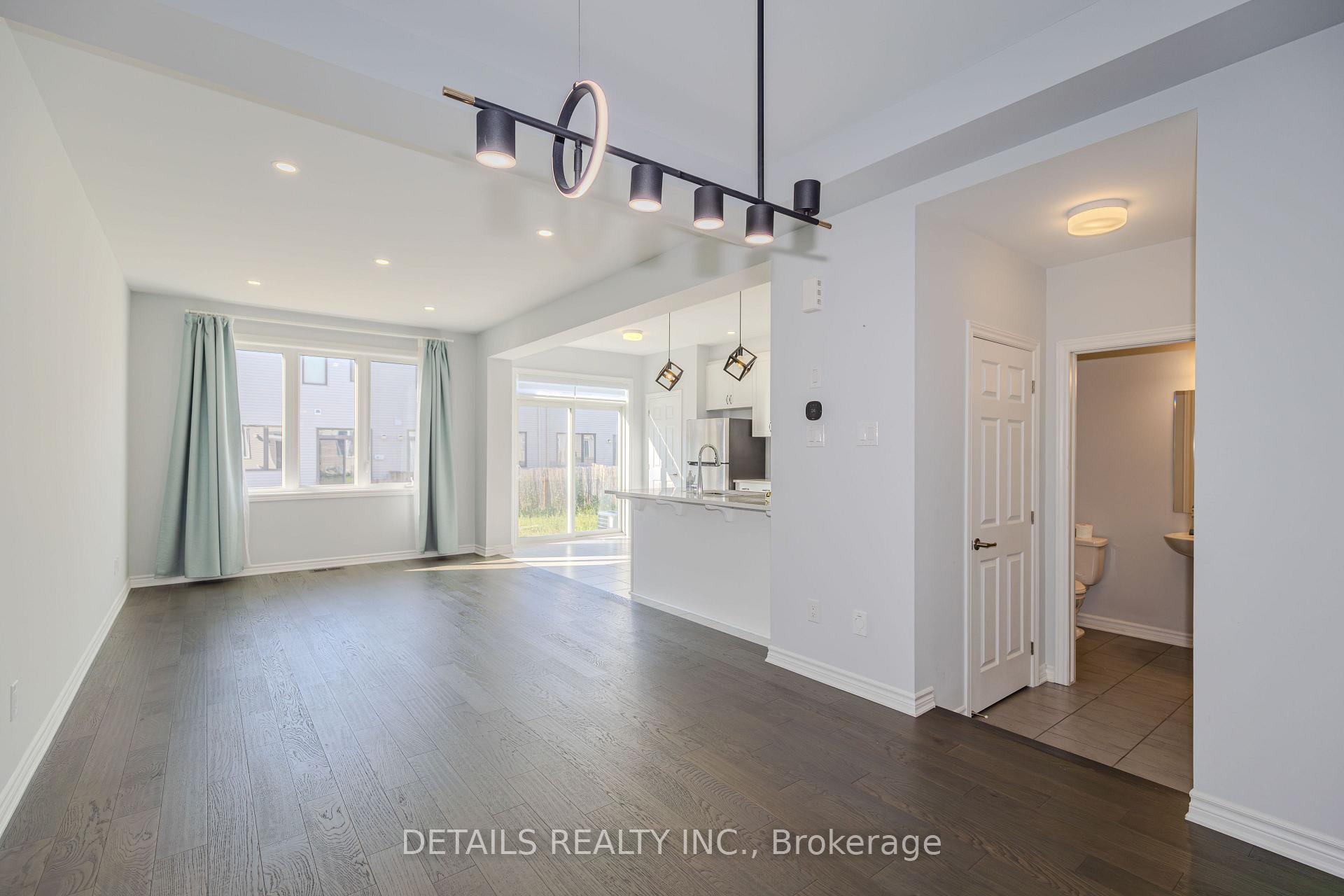 Photo 10 of 359 Crossway Terrace, Ottawa, Stittsville (North) — HOMEH