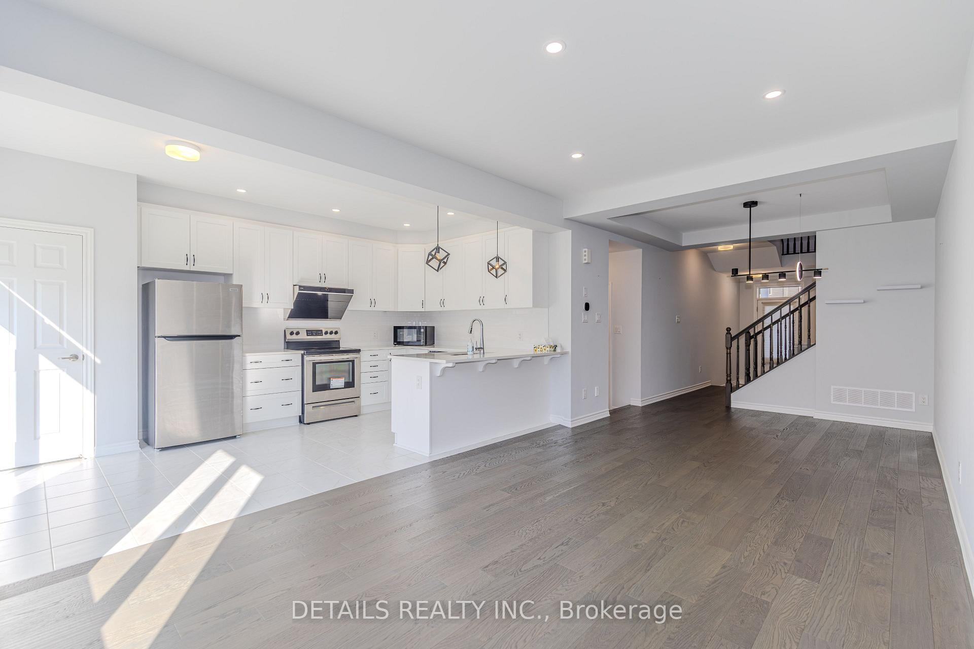 Photo 13 of 359 Crossway Terrace, Ottawa, Stittsville (North) — HOMEH