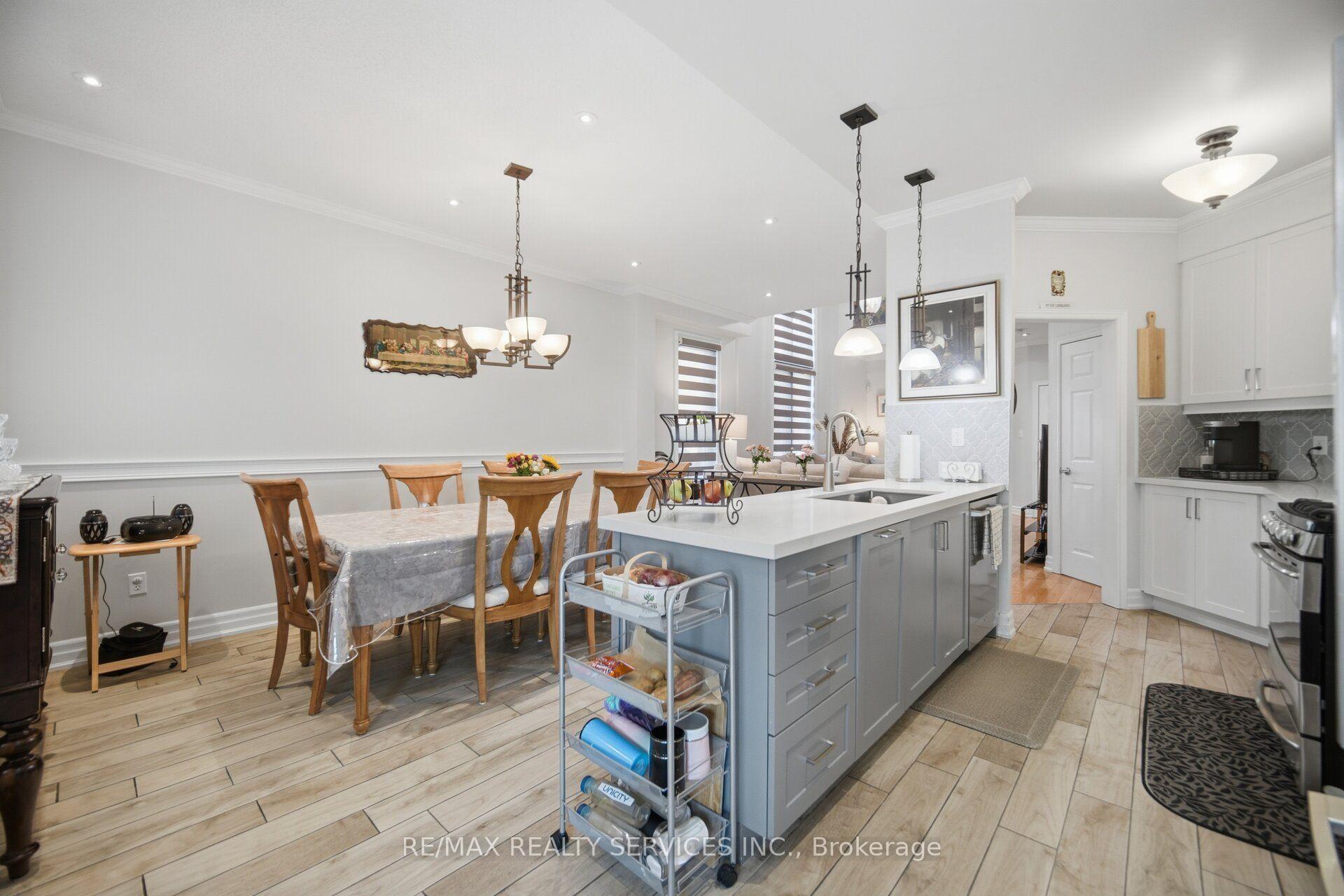Photo 14 of 32 Deepcoral Court, Brampton, Madoc — HOMEH