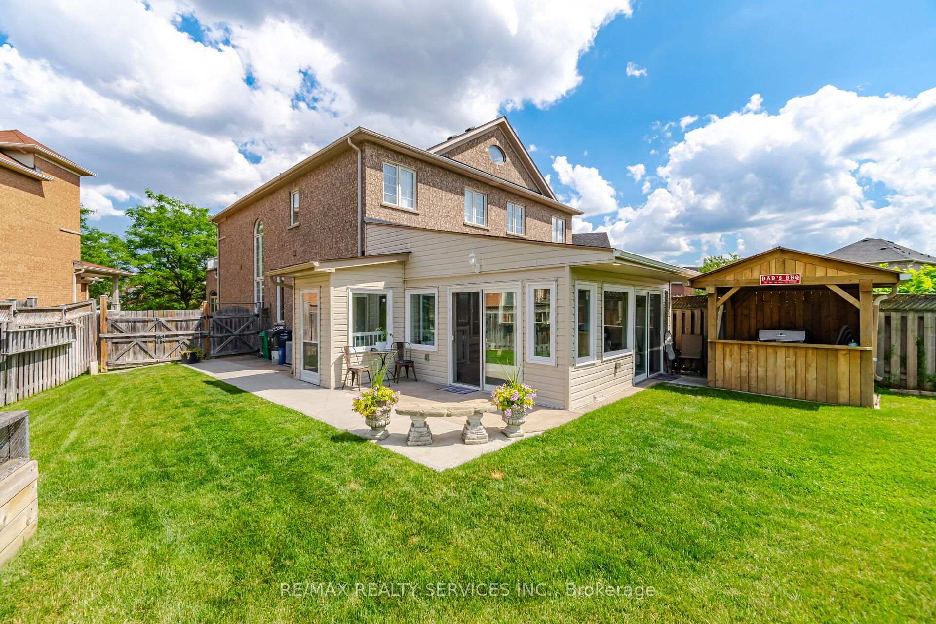 Photo 41 of 32 Deepcoral Court, Brampton, Madoc — HOMEH
