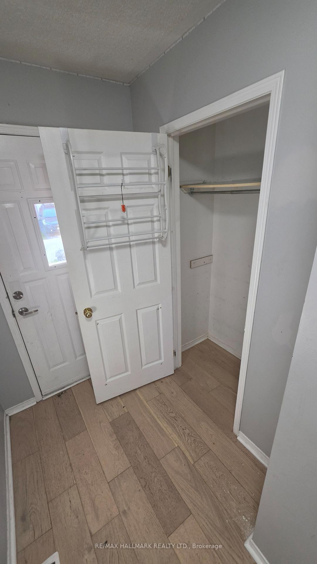 Photo 5 of Unit 10, 531 High Street, Orillia — HOMEH