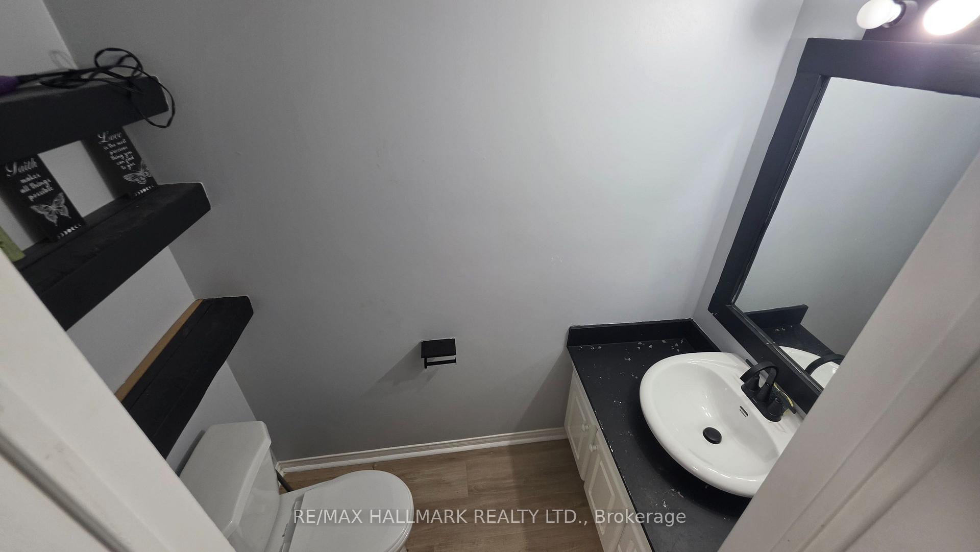 Photo 7 of Unit 10, 531 High Street, Orillia — HOMEH