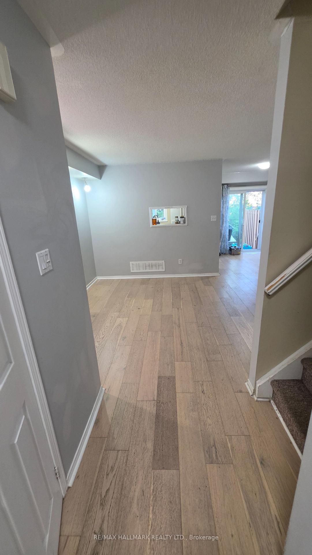 Photo 9 of Unit 10, 531 High Street, Orillia — HOMEH