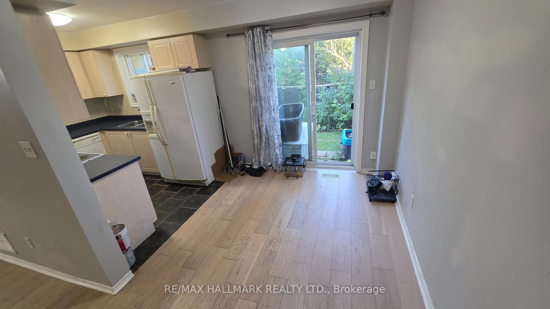 Photo 14 of Unit 10, 531 High Street, Orillia — HOMEH