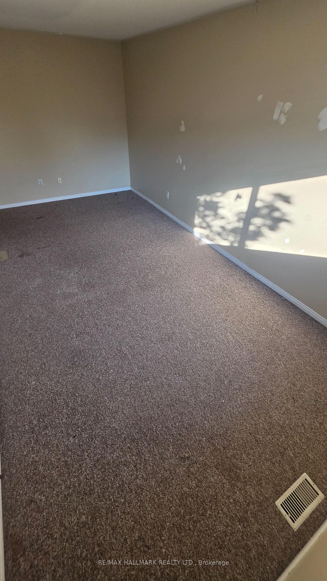 Photo 38 of Unit 10, 531 High Street, Orillia — HOMEH