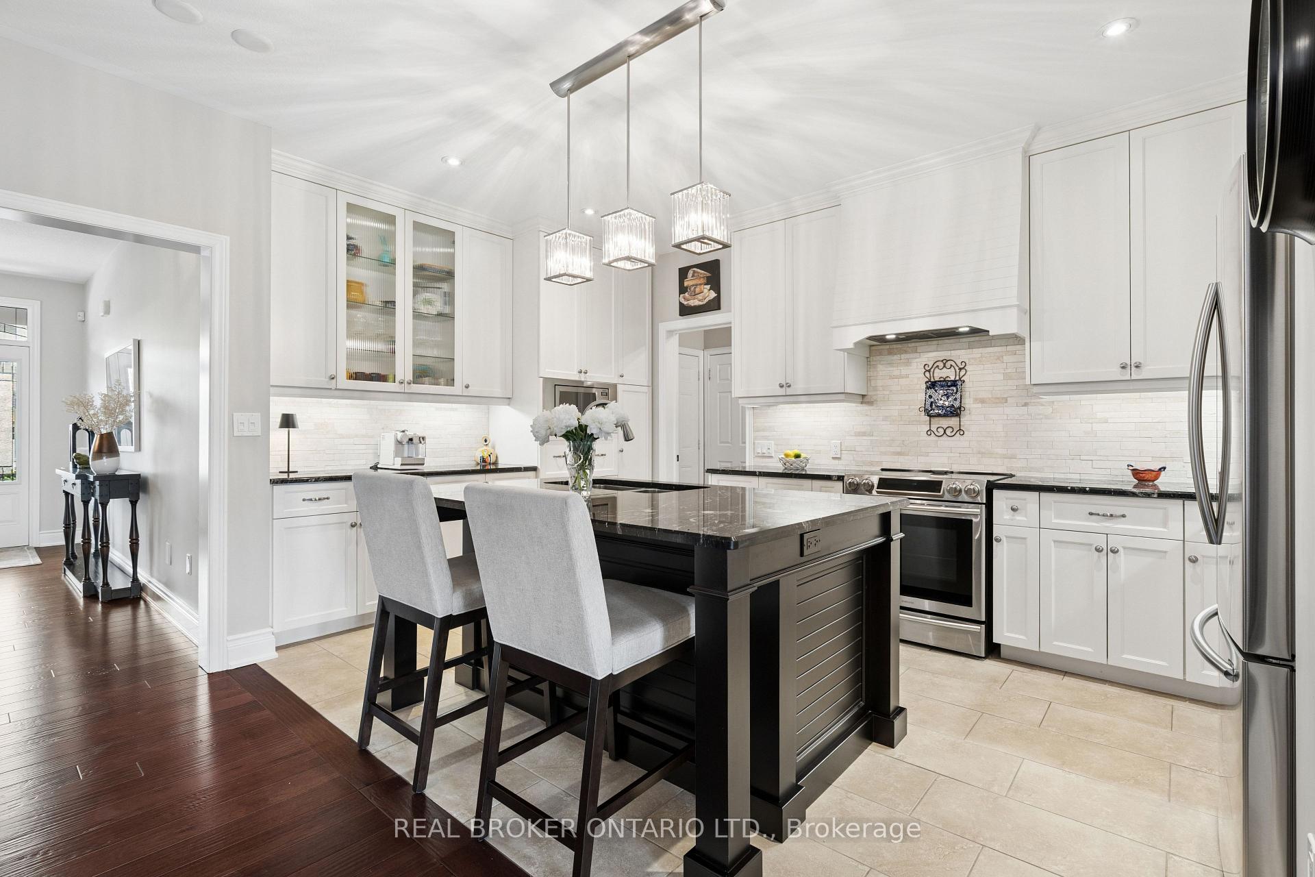 Photo 10 of 14 Chestnut Drive, Guelph/Eramosa, Rockwood — HOMEH