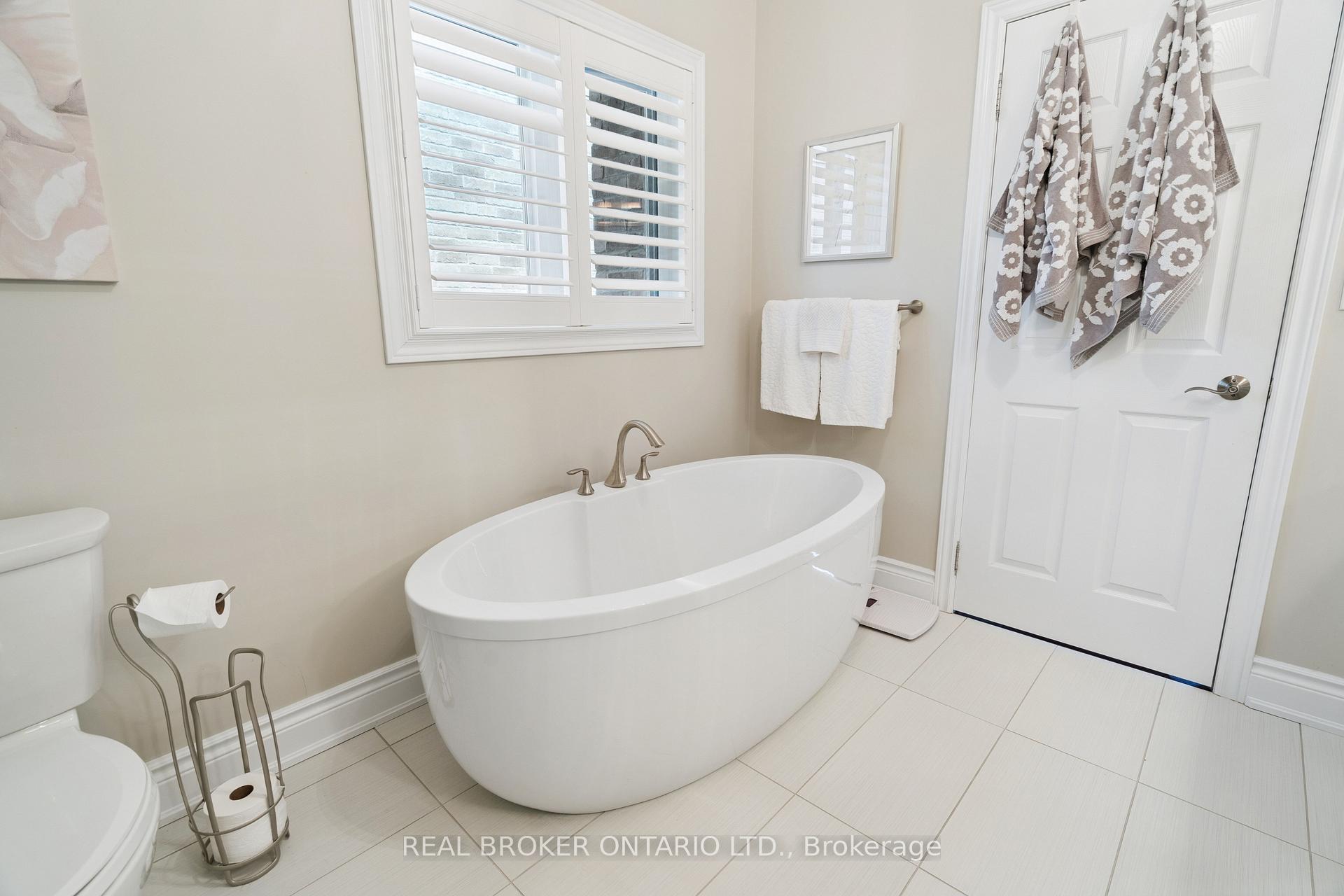 Photo 20 of 14 Chestnut Drive, Guelph/Eramosa, Rockwood — HOMEH