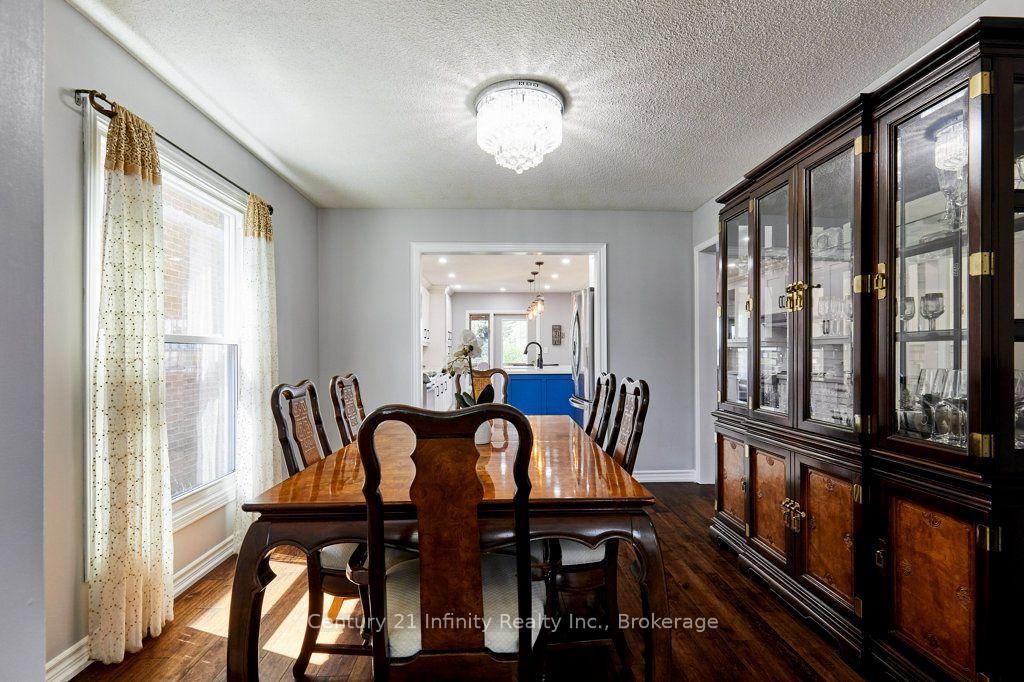 Photo 18 of 8 Murkar Crescent, Whitby, Blue Grass Meadows — HOMEH