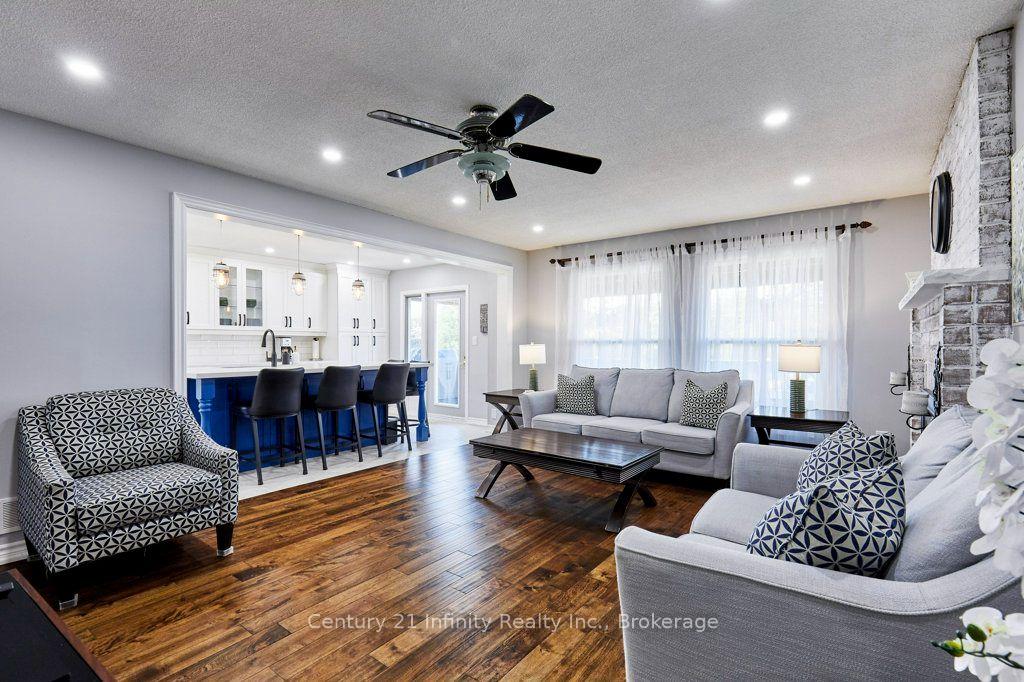 Photo 41 of 8 Murkar Crescent, Whitby, Blue Grass Meadows — HOMEH