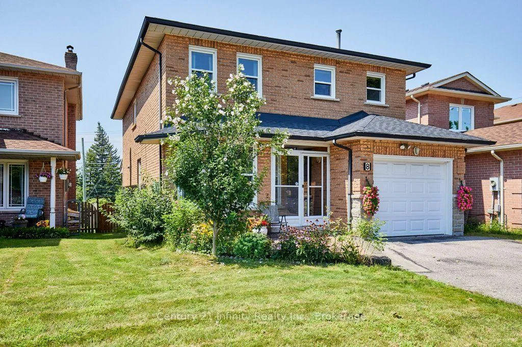 Photo 10 of 8 Murkar Crescent, Whitby, Blue Grass Meadows — HOMEH