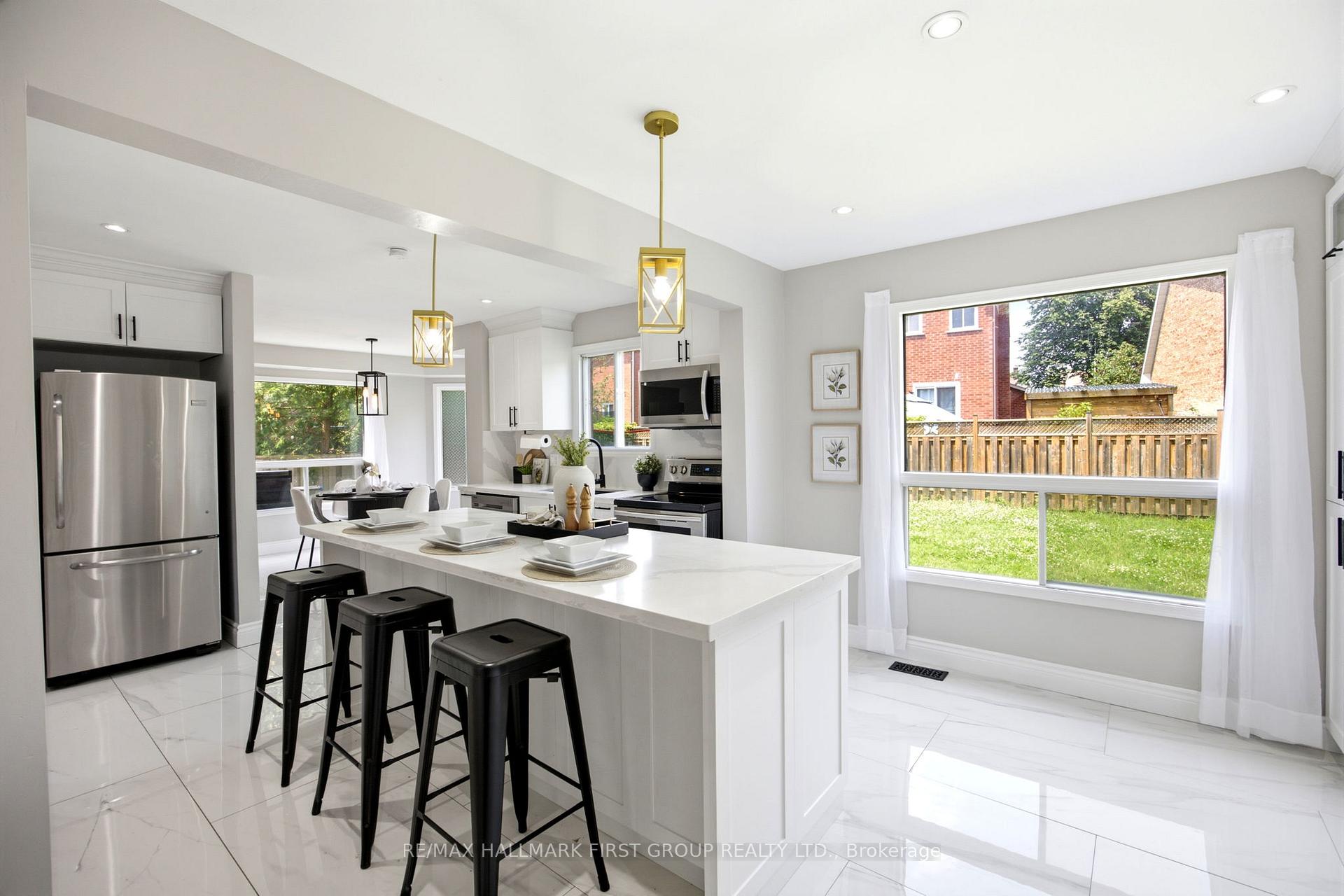 Photo 8 of 15 Sallis Drive, Ajax, South East — HOMEH