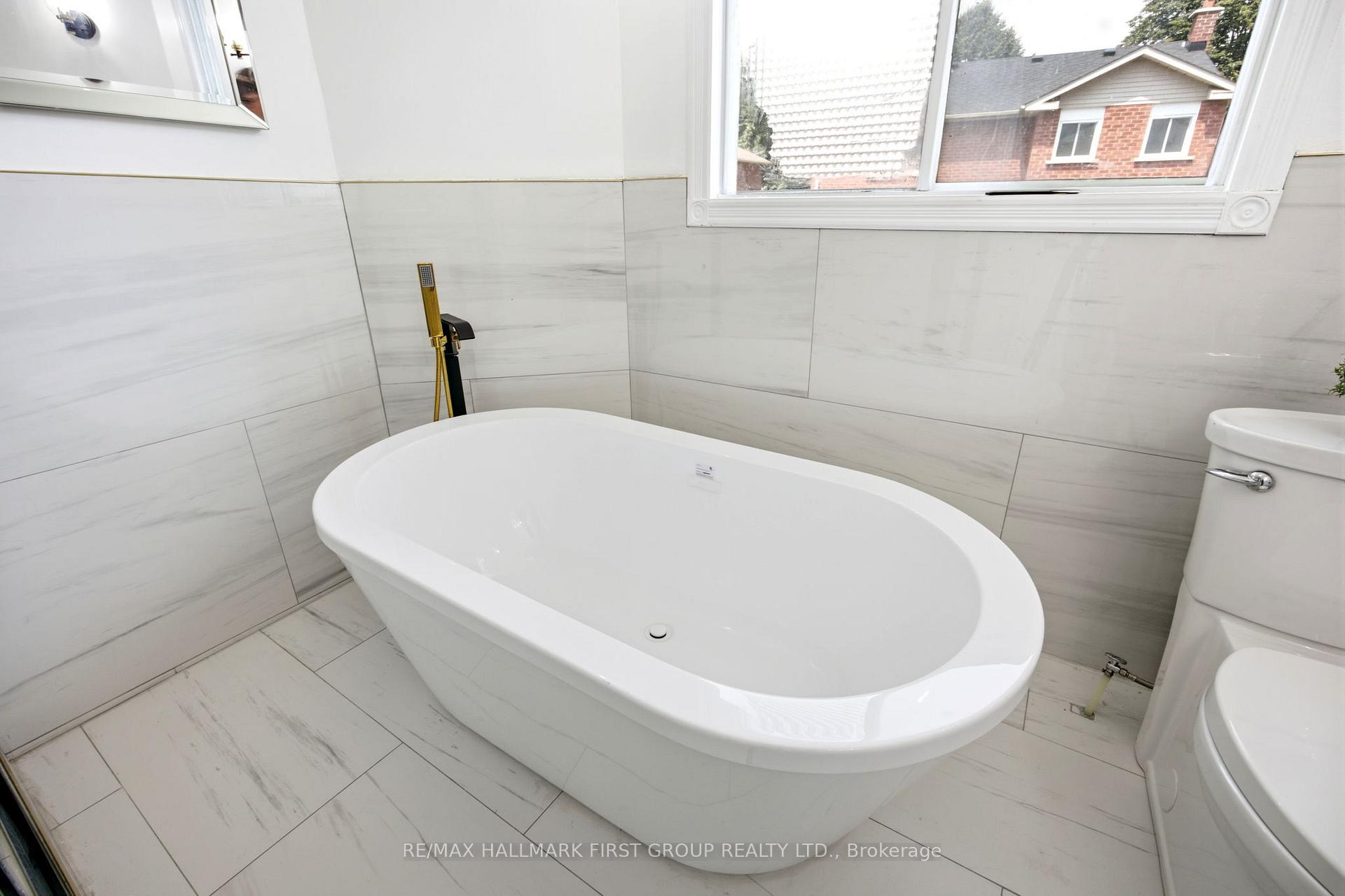 Photo 34 of 15 Sallis Drive, Ajax, South East — HOMEH
