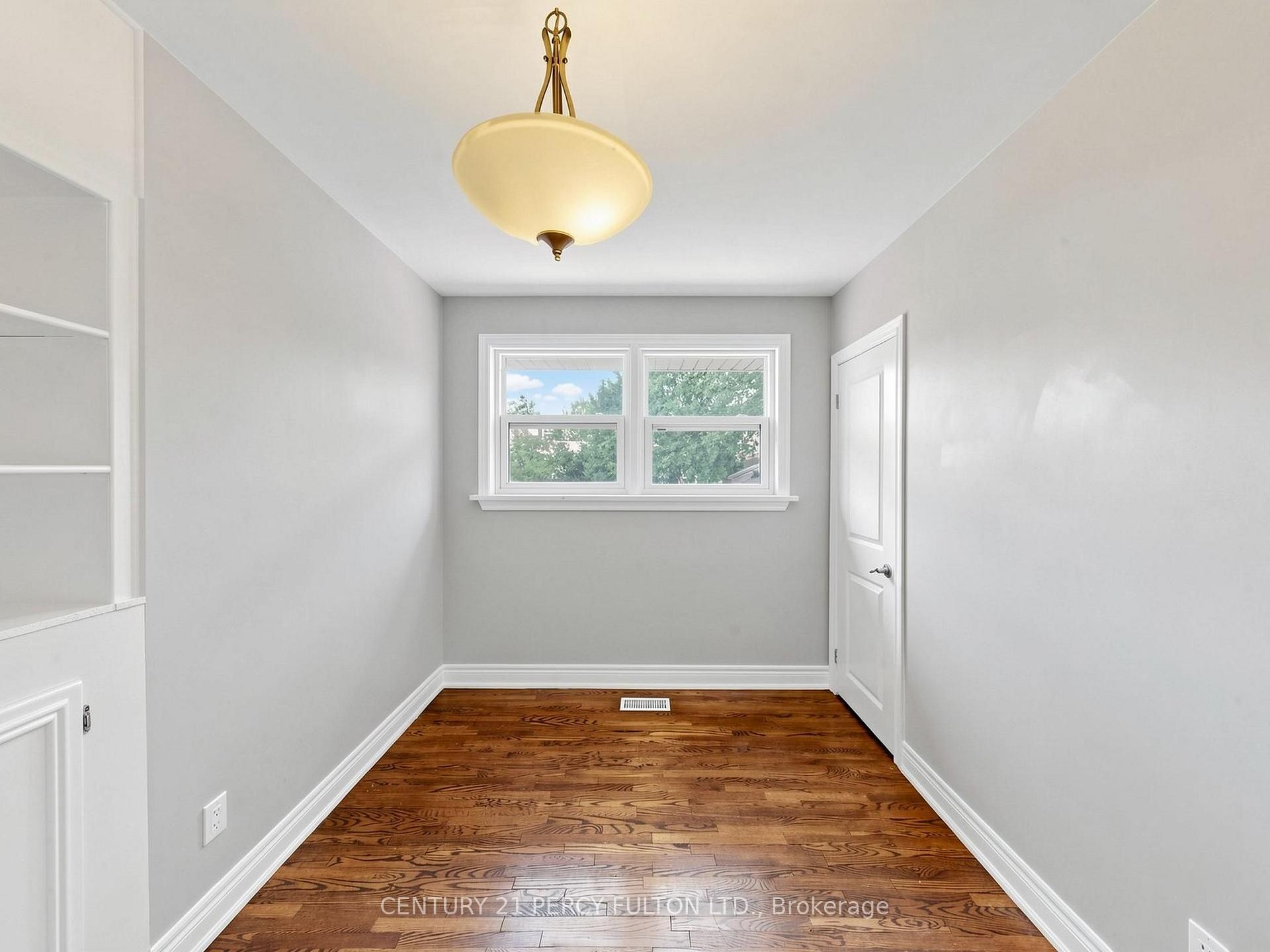 Photo 22 of 25 Kenwood Crescent, Hamilton, Huntington — HOMEH