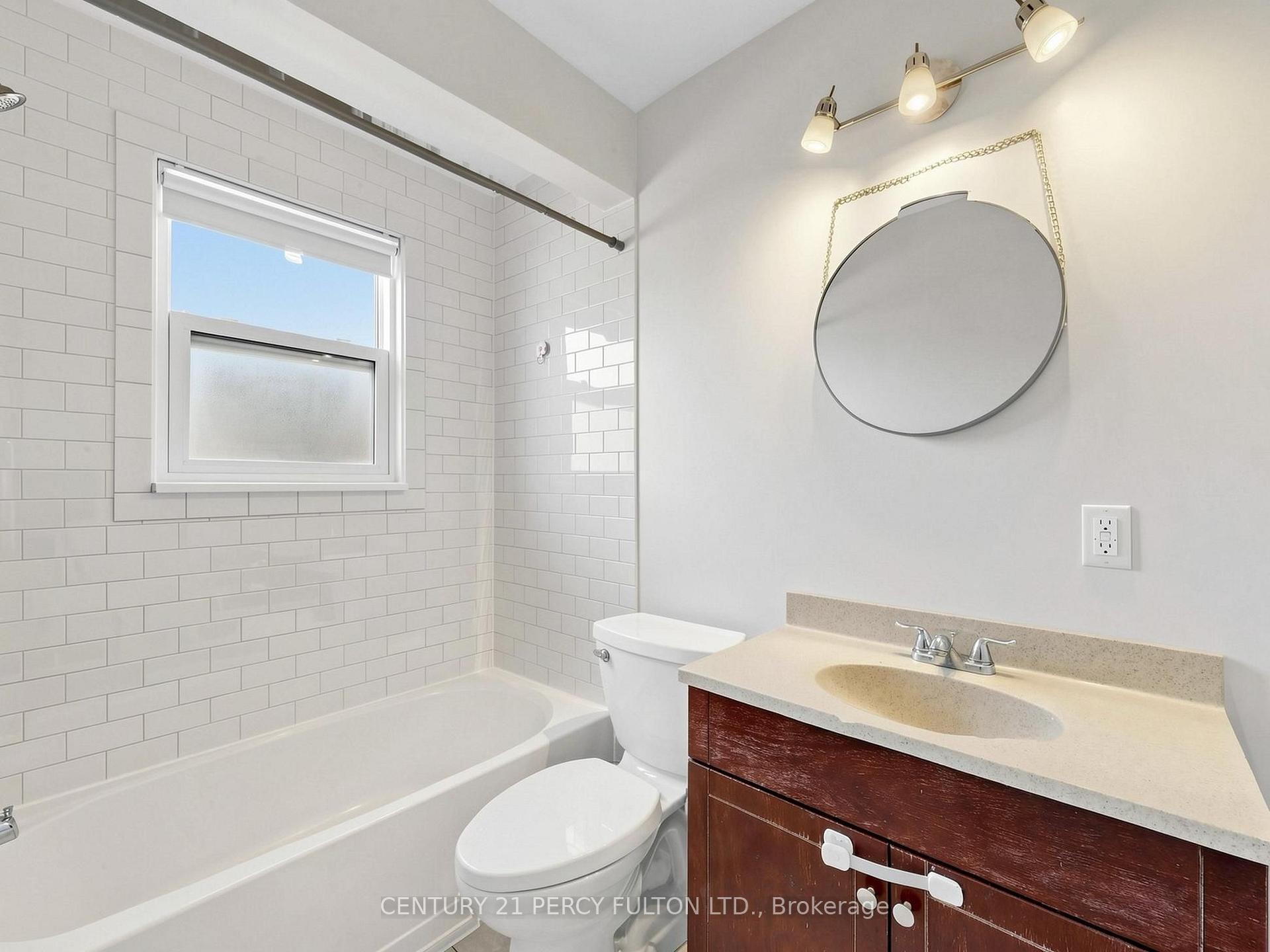 Photo 26 of 25 Kenwood Crescent, Hamilton, Huntington — HOMEH