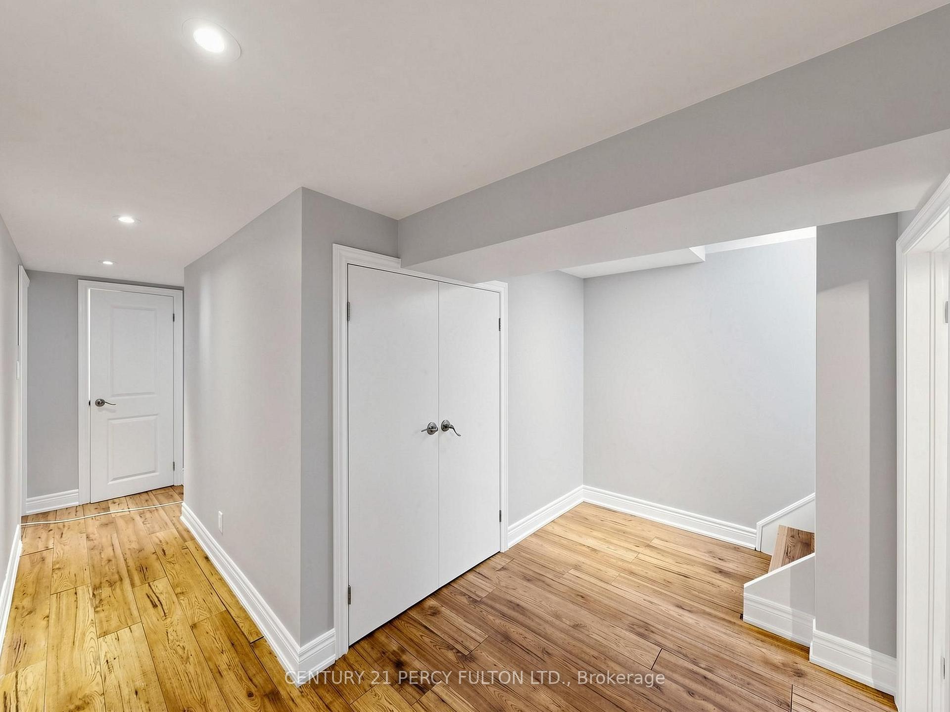 Photo 30 of 25 Kenwood Crescent, Hamilton, Huntington — HOMEH