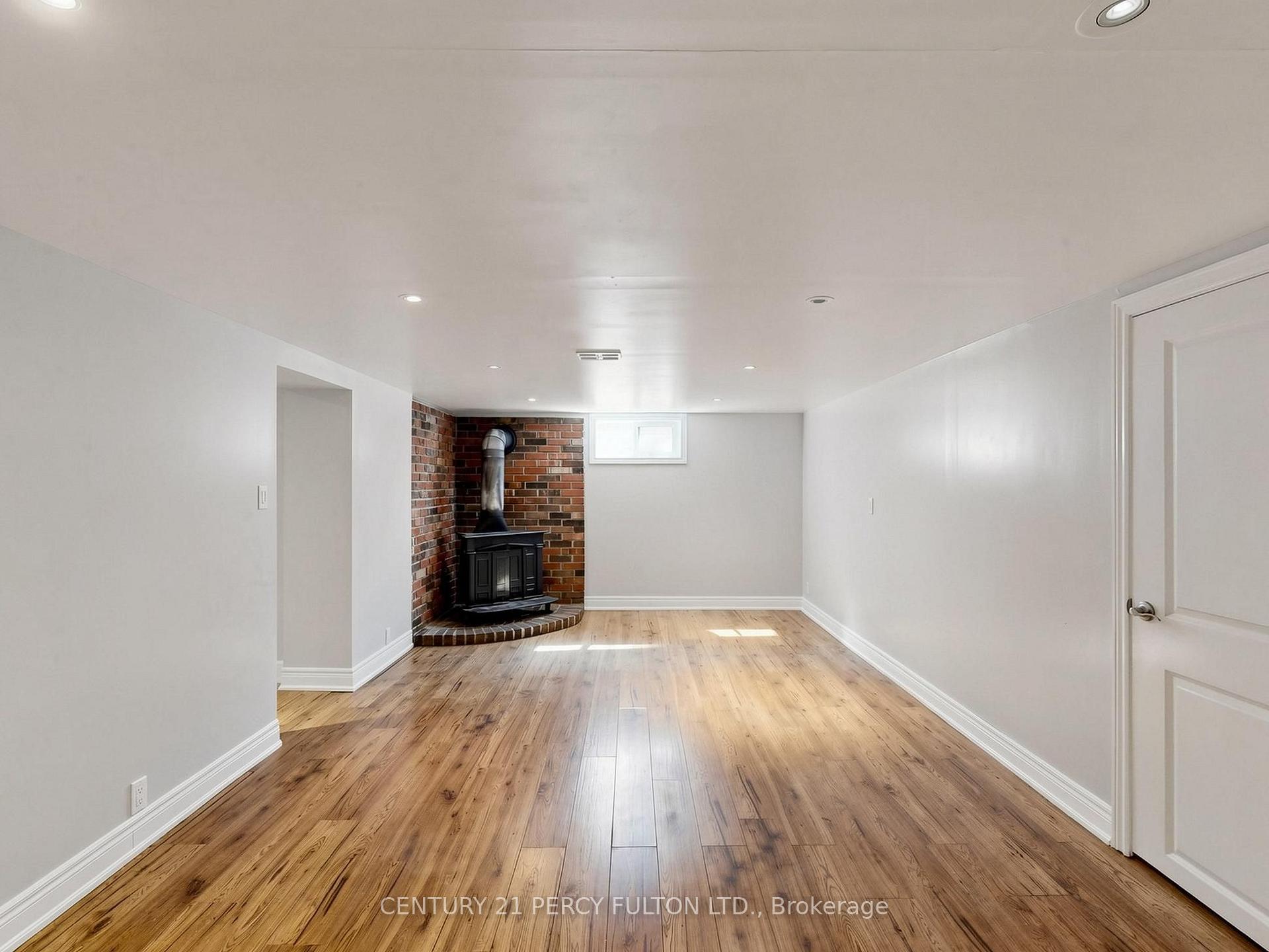 Photo 33 of 25 Kenwood Crescent, Hamilton, Huntington — HOMEH