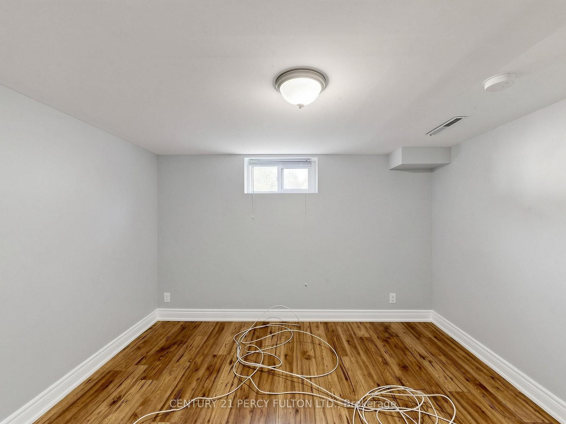 Photo 37 of 25 Kenwood Crescent, Hamilton, Huntington — HOMEH
