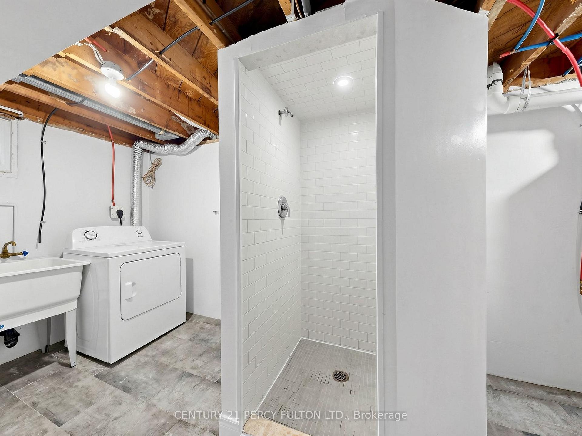 Photo 43 of 25 Kenwood Crescent, Hamilton, Huntington — HOMEH