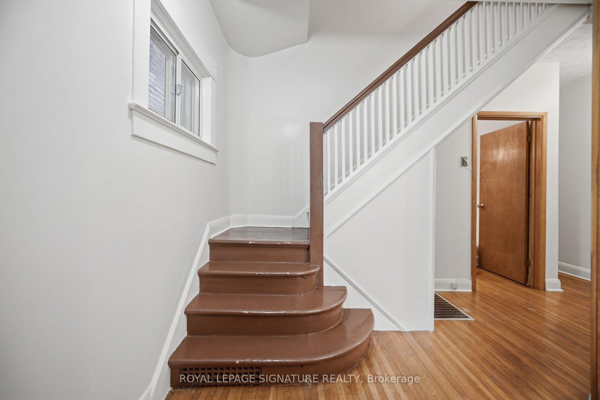 Photo 9 of 43 Marchmount Road, Toronto, Wychwood — HOMEH
