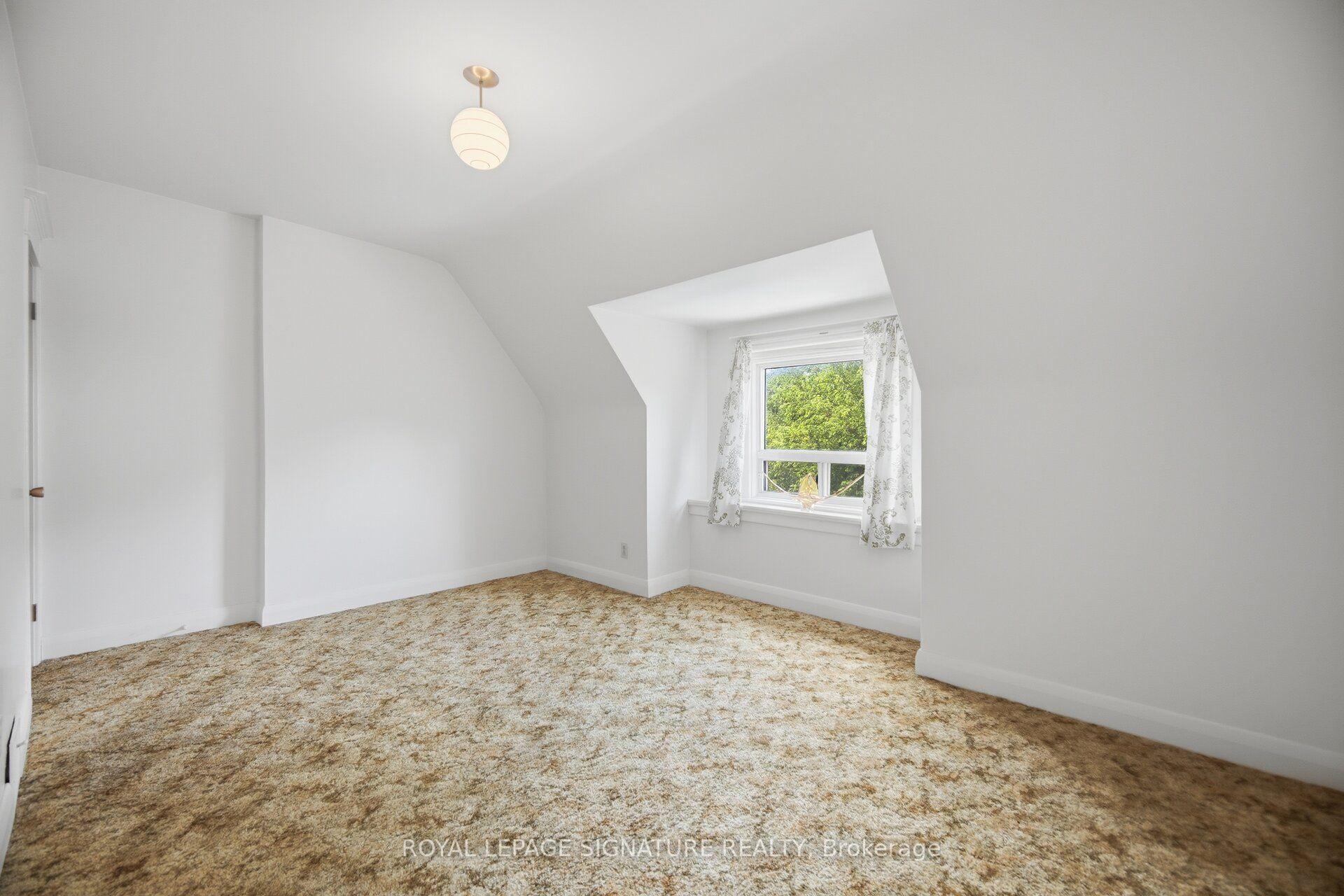 Photo 35 of 43 Marchmount Road, Toronto, Wychwood — HOMEH