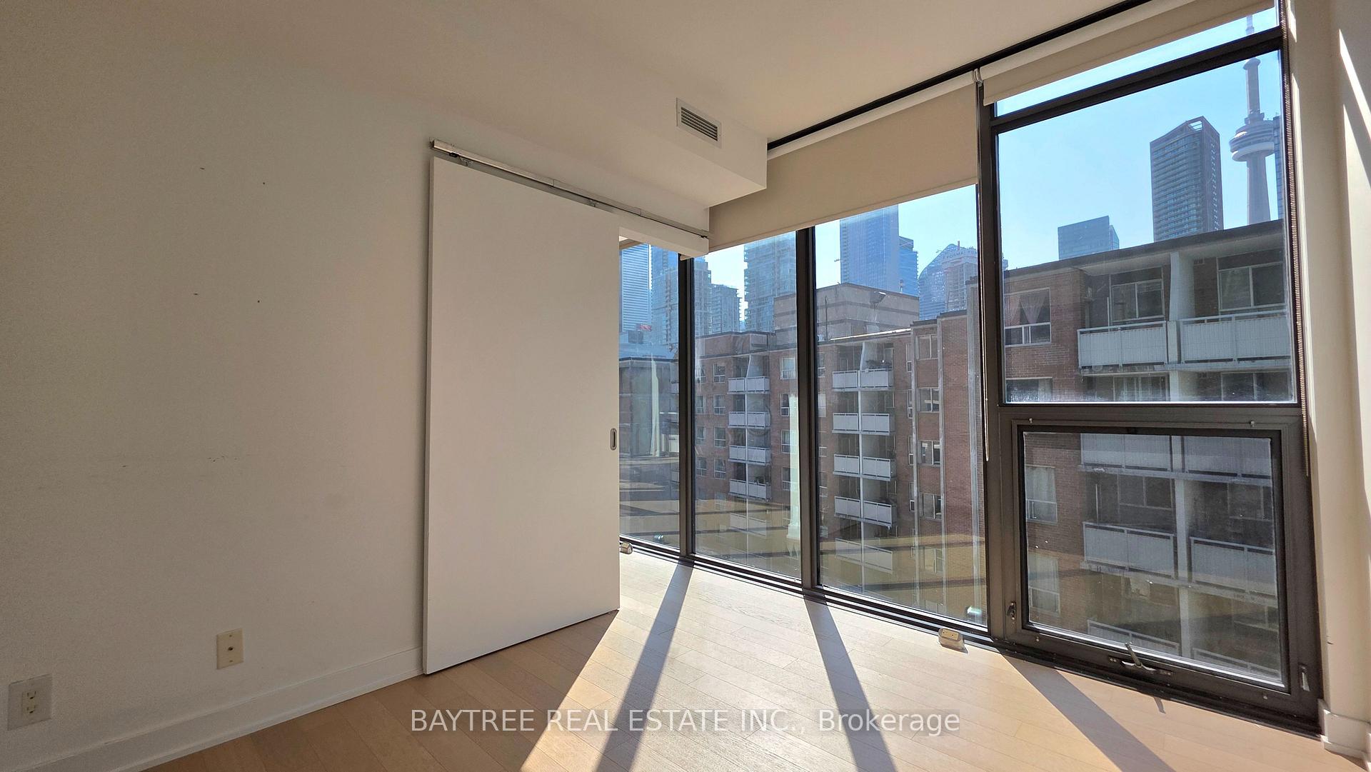 Photo 5 of Unit 608, 15 Beverley Street, Toronto, Kensington-Chinatown — HOMEH