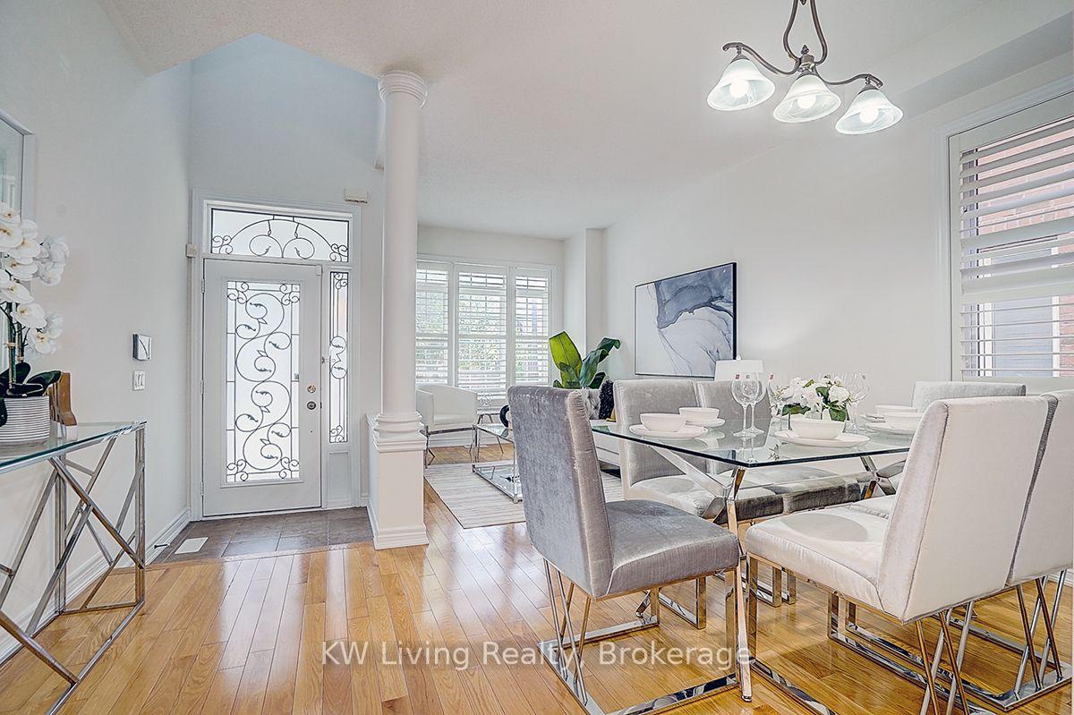 Photo 4 of 16 Florelle Drive, Markham, Wismer — HOMEH