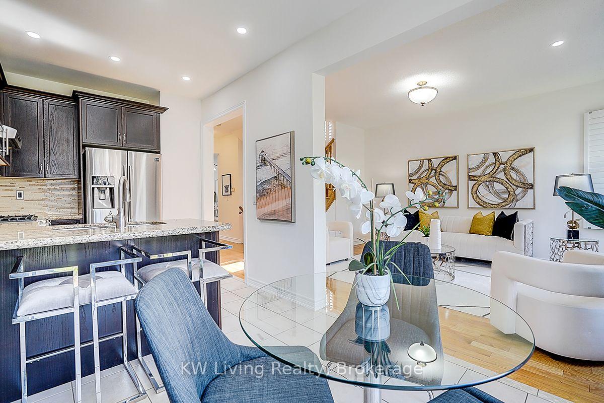Photo 23 of 16 Florelle Drive, Markham, Wismer — HOMEH