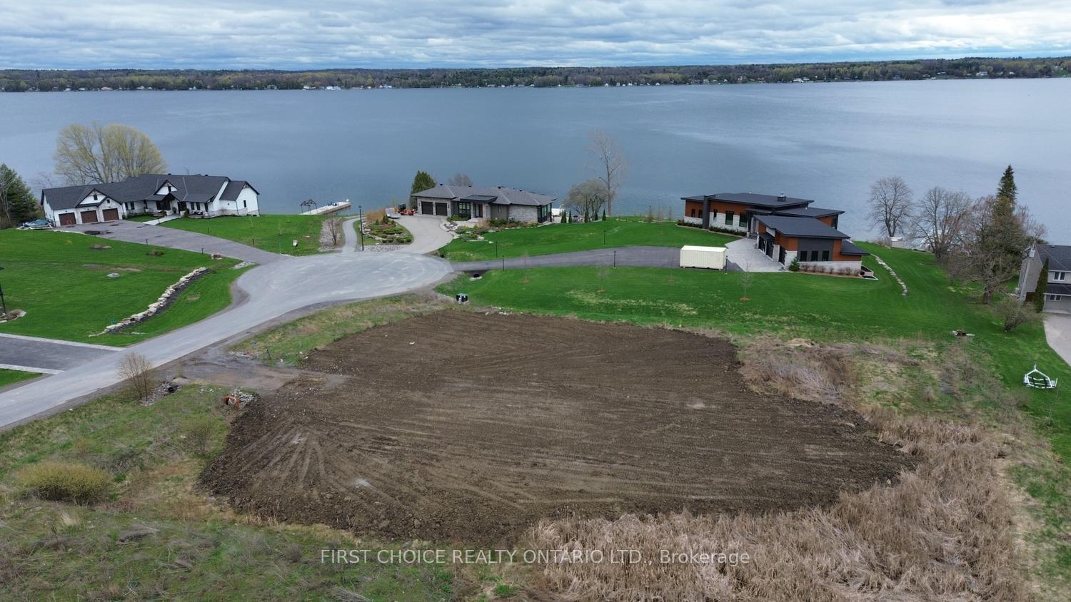 Photo 7 of 4 Shoreside Way S, Augusta, Augusta Twp — HOMEH