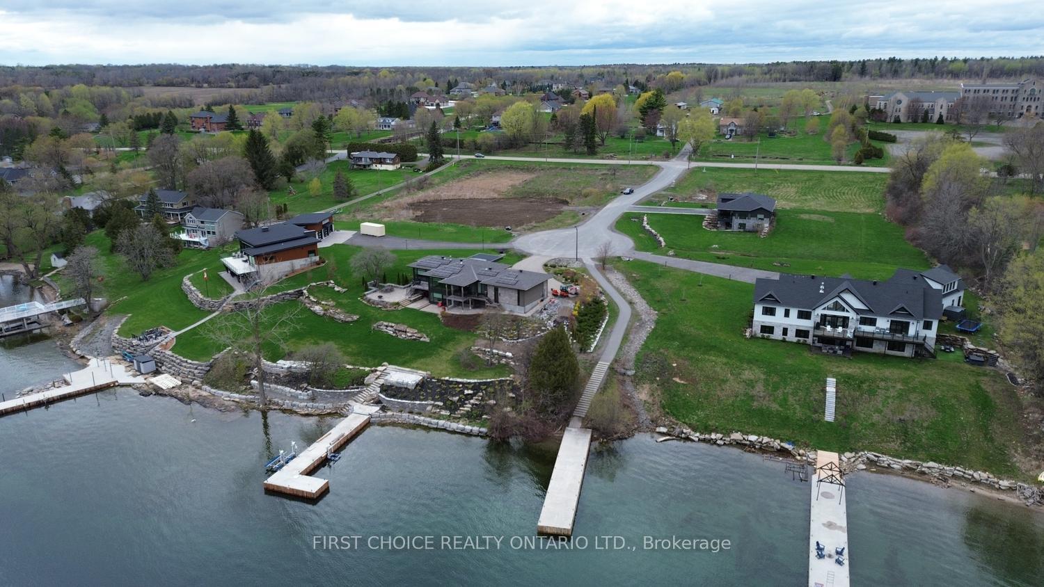 Photo 8 of 4 Shoreside Way S, Augusta, Augusta Twp — HOMEH